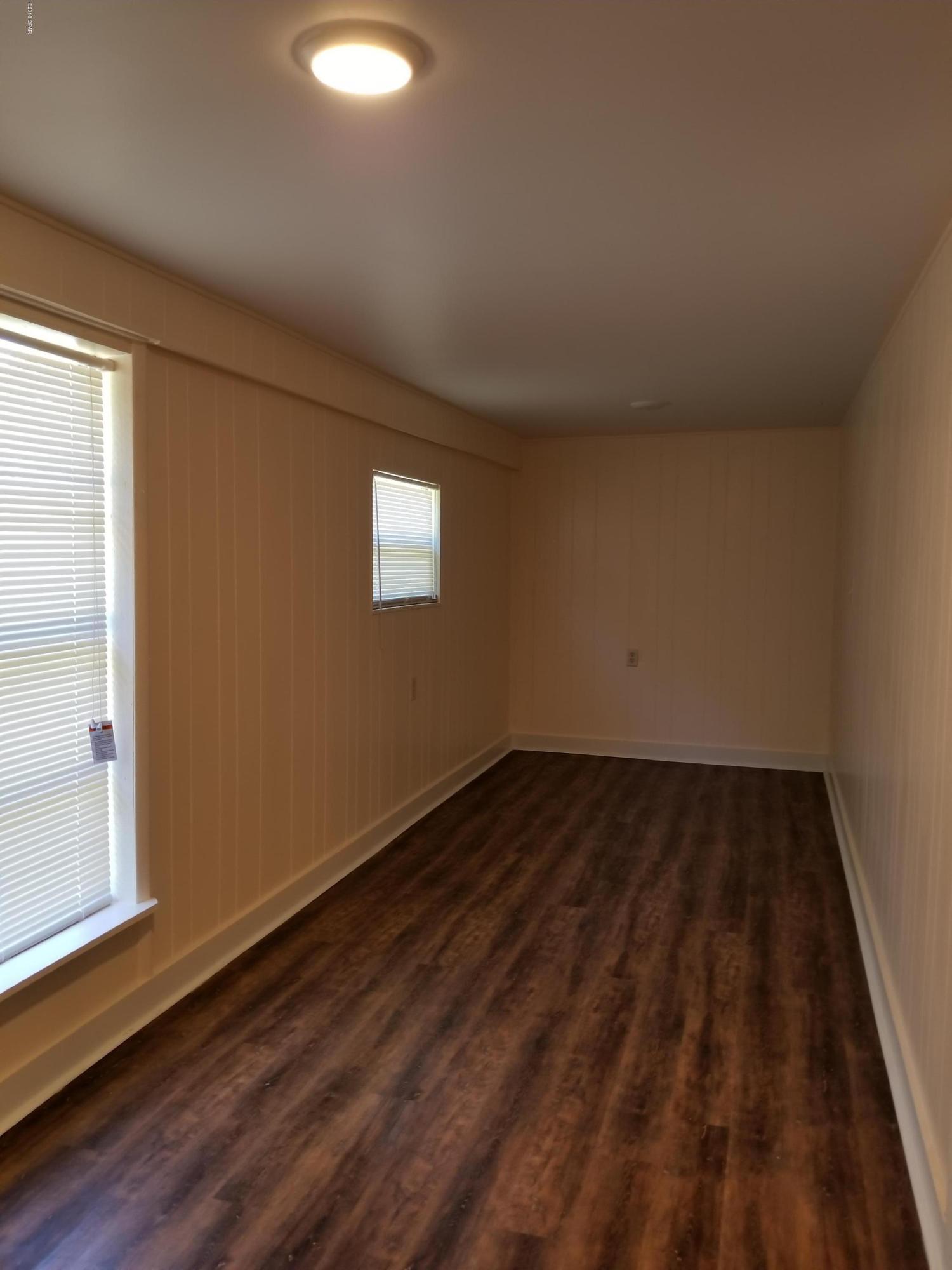 [No Recorded Subdiv] - Residential Lease