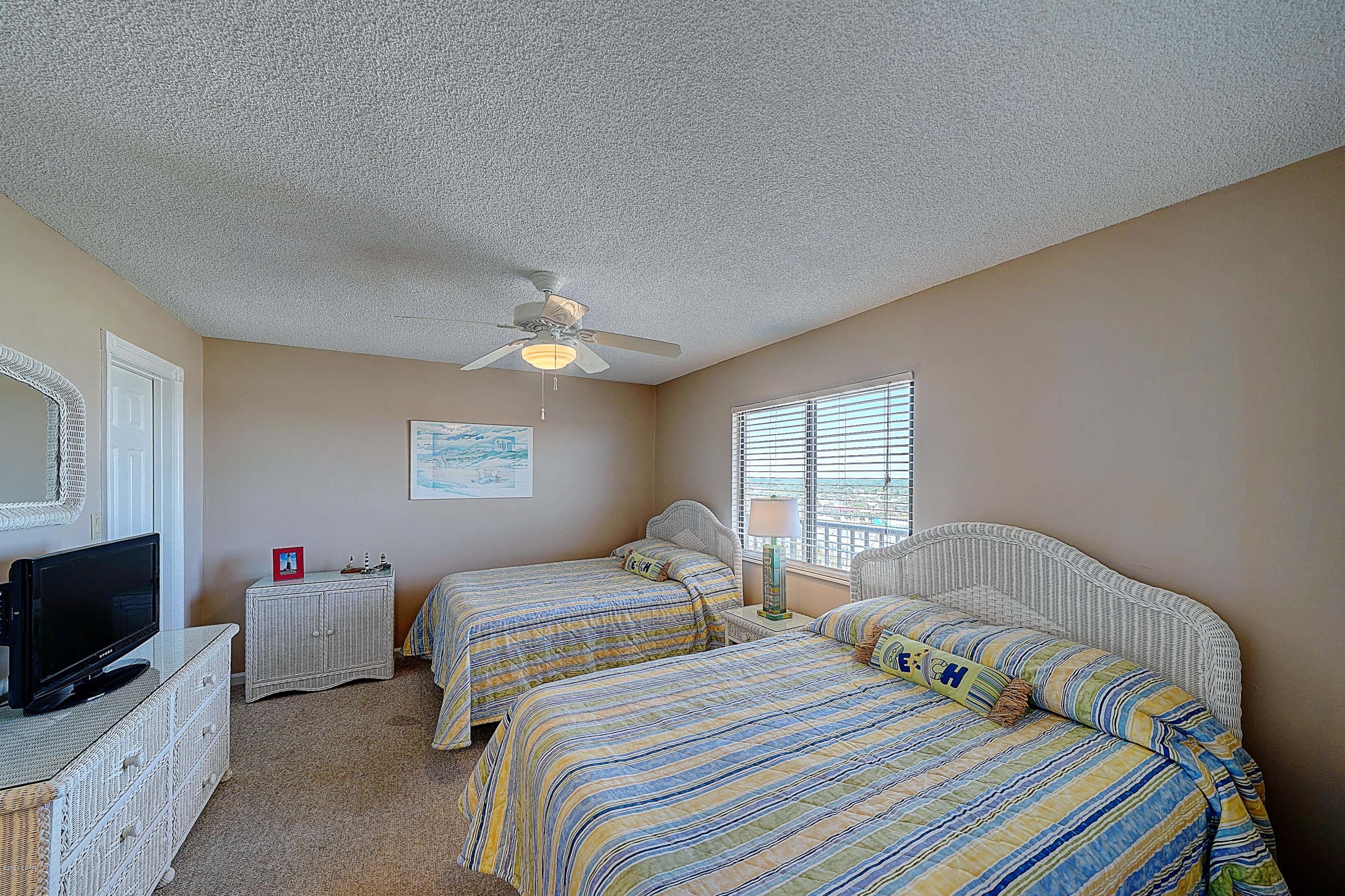 The Commodore - Residential