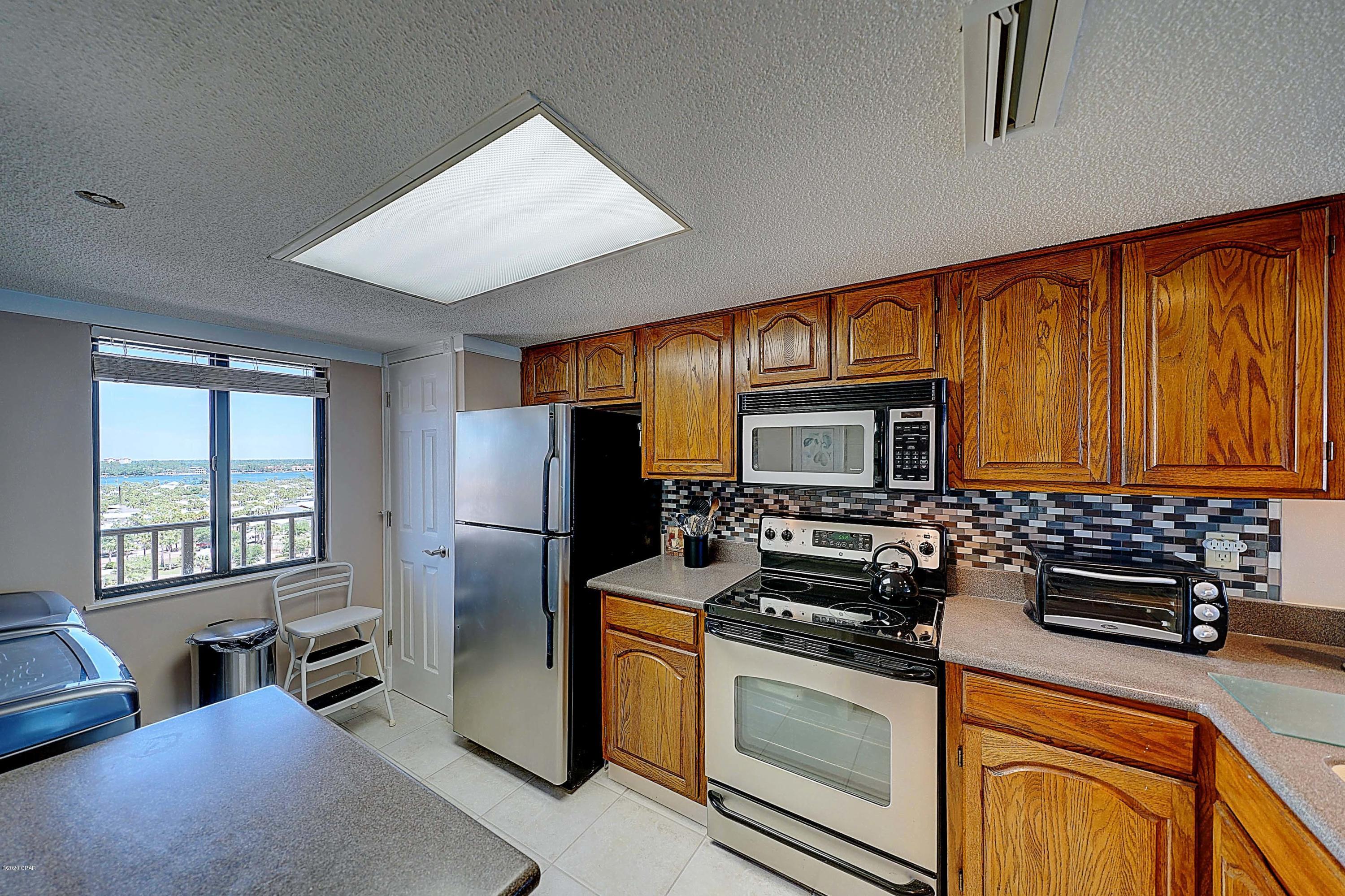 The Commodore - Residential