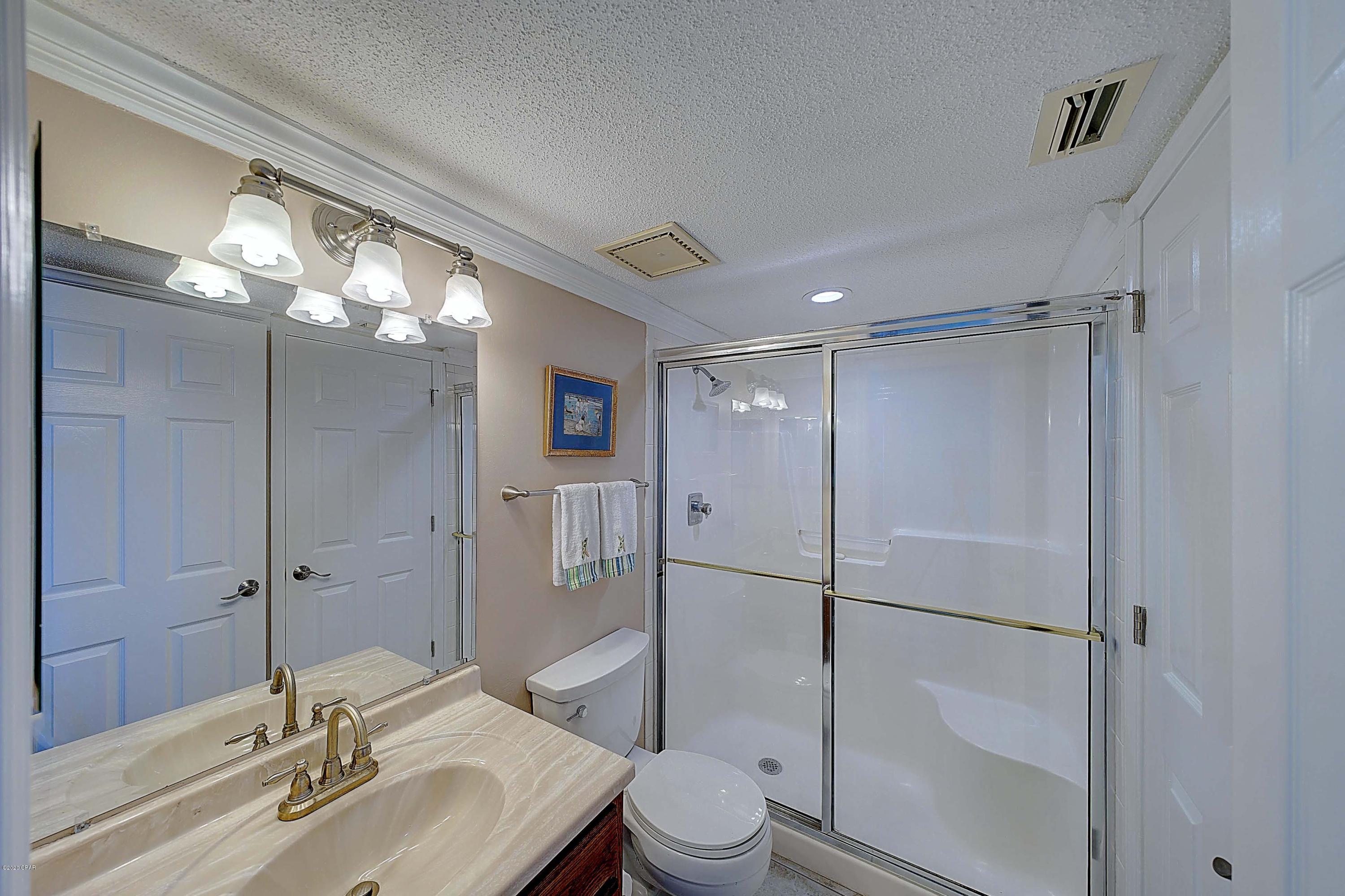 The Commodore - Residential