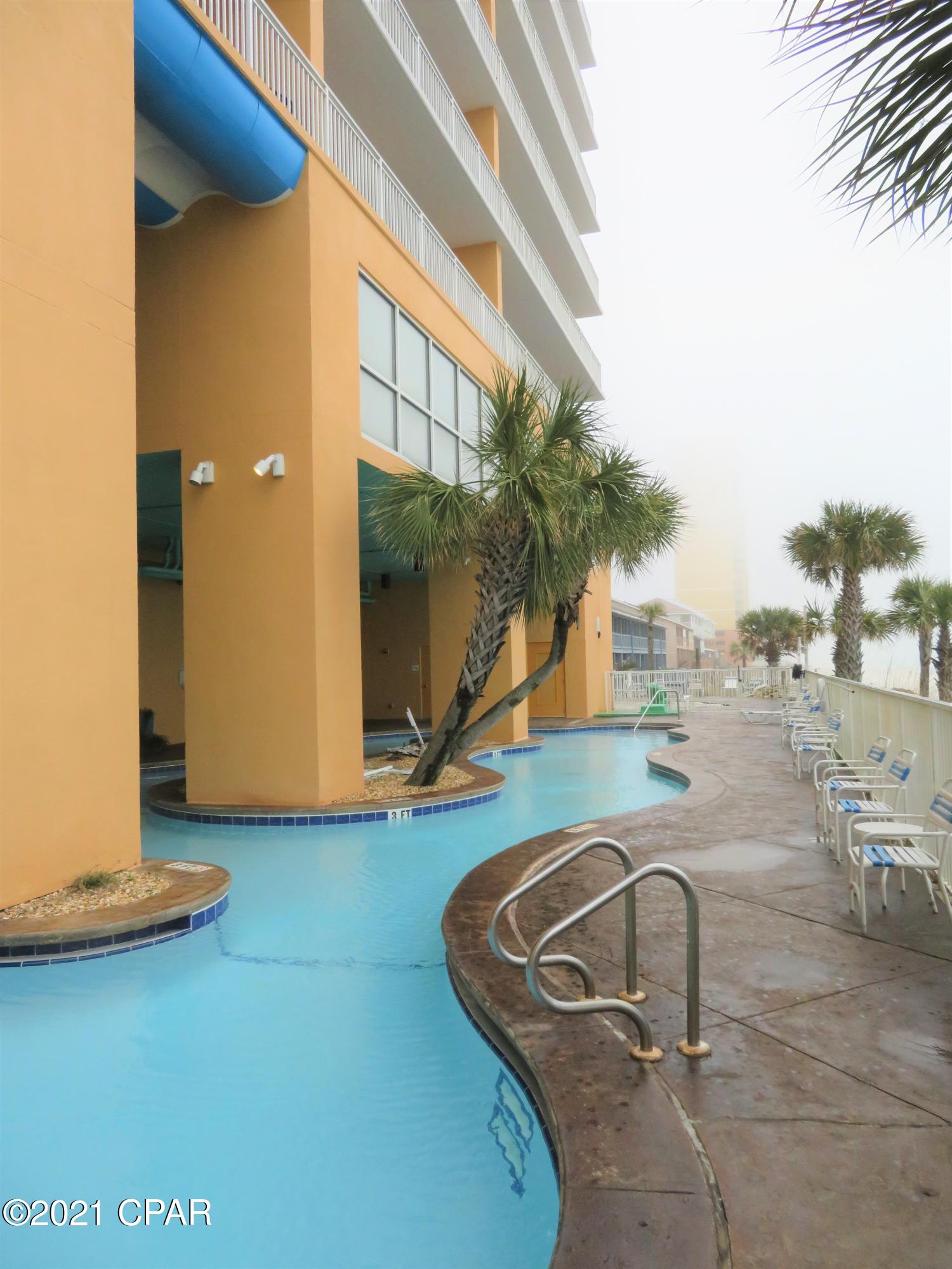 Splash Condo - Residential