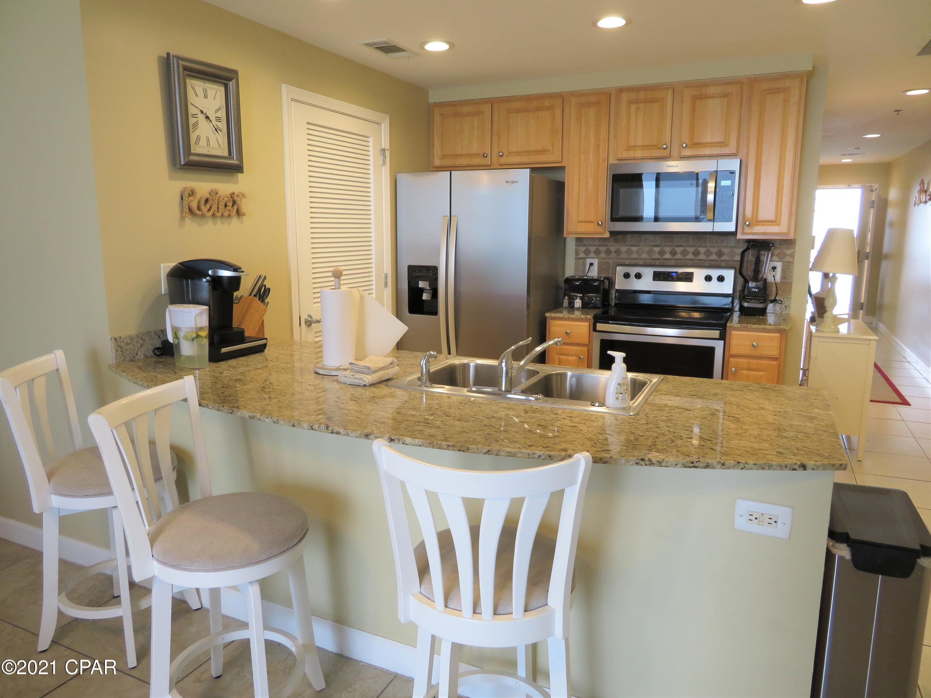 Splash Condo - Residential