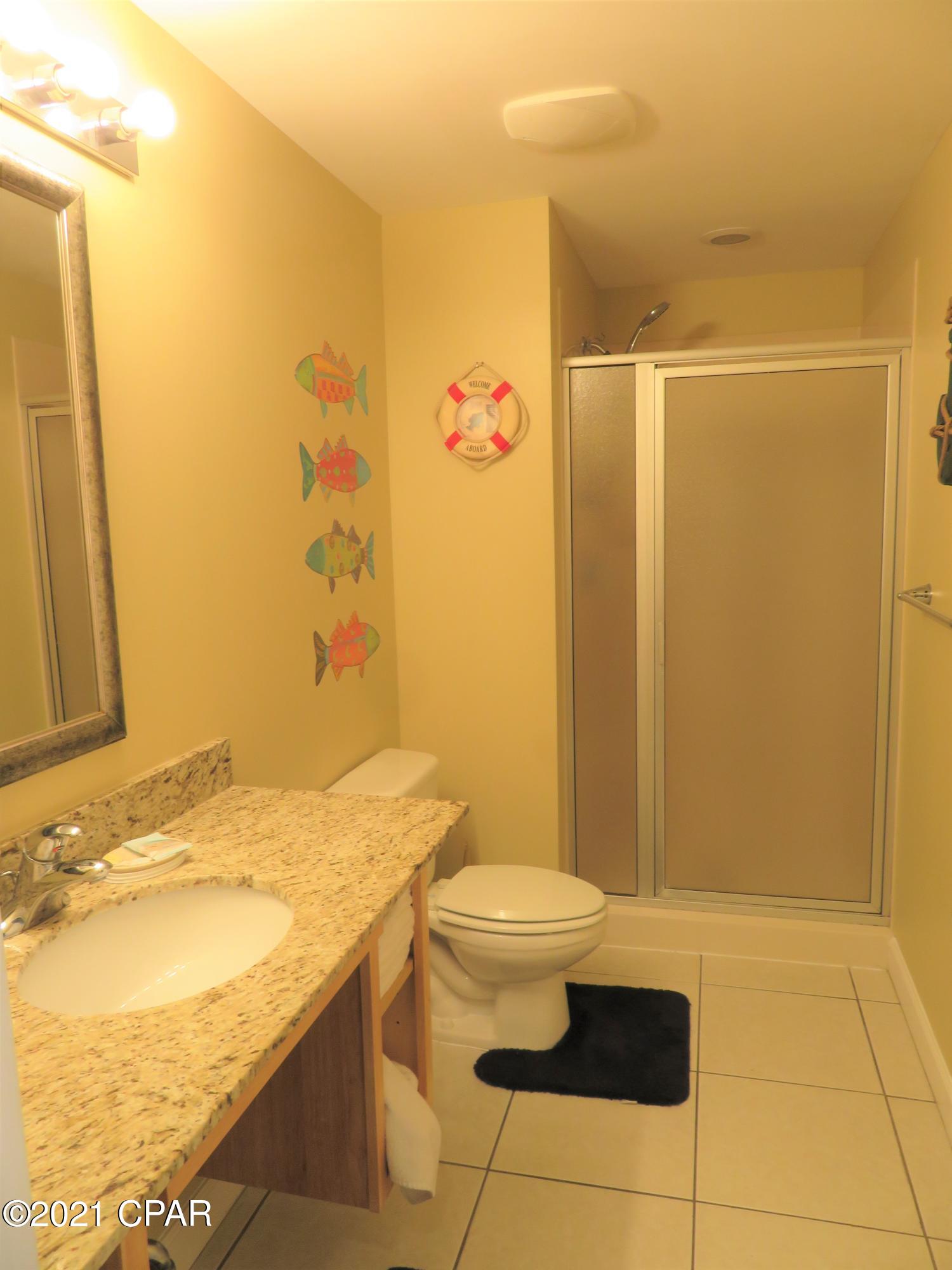 Splash Condo - Residential