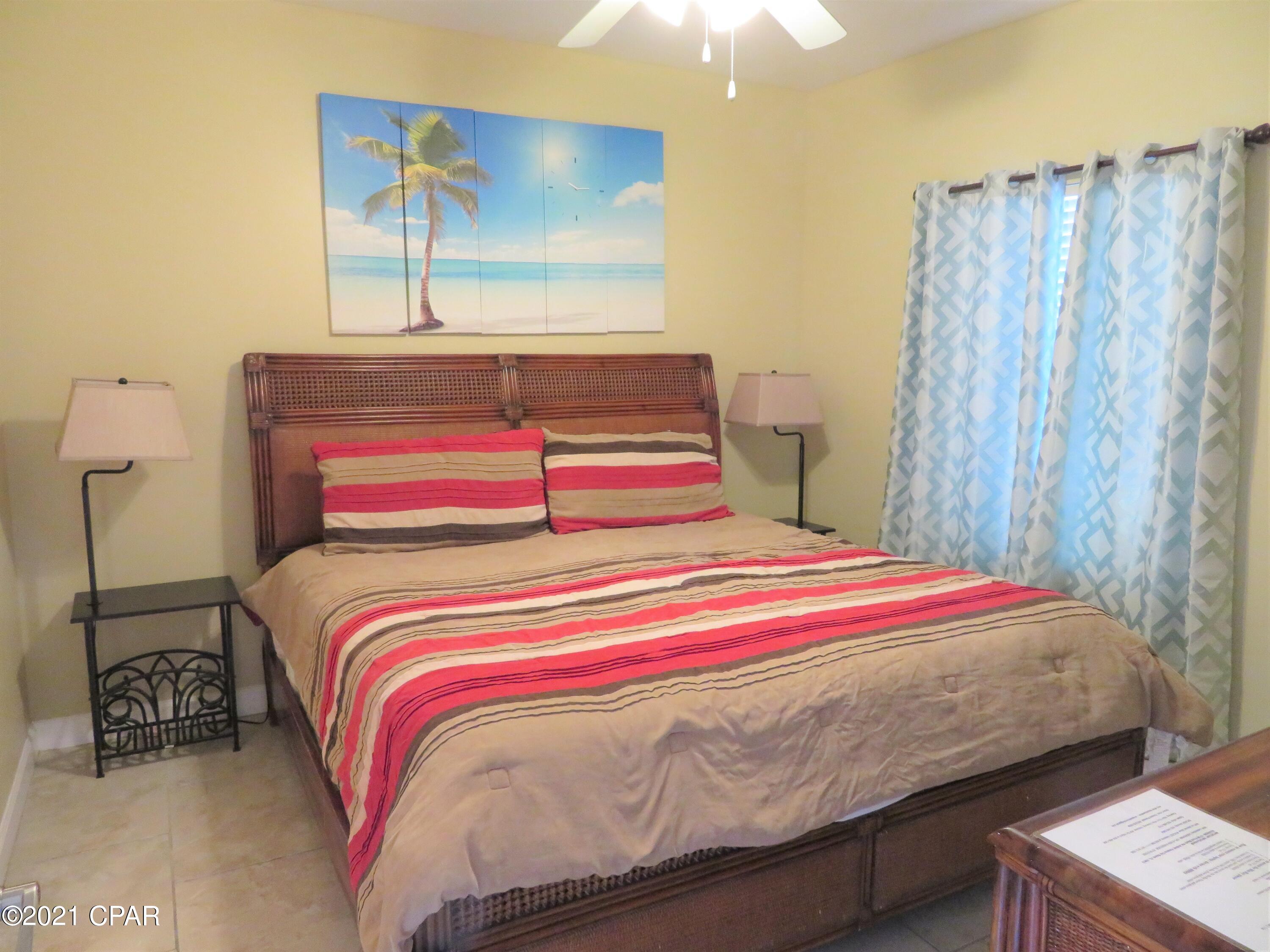 Splash Condo - Residential