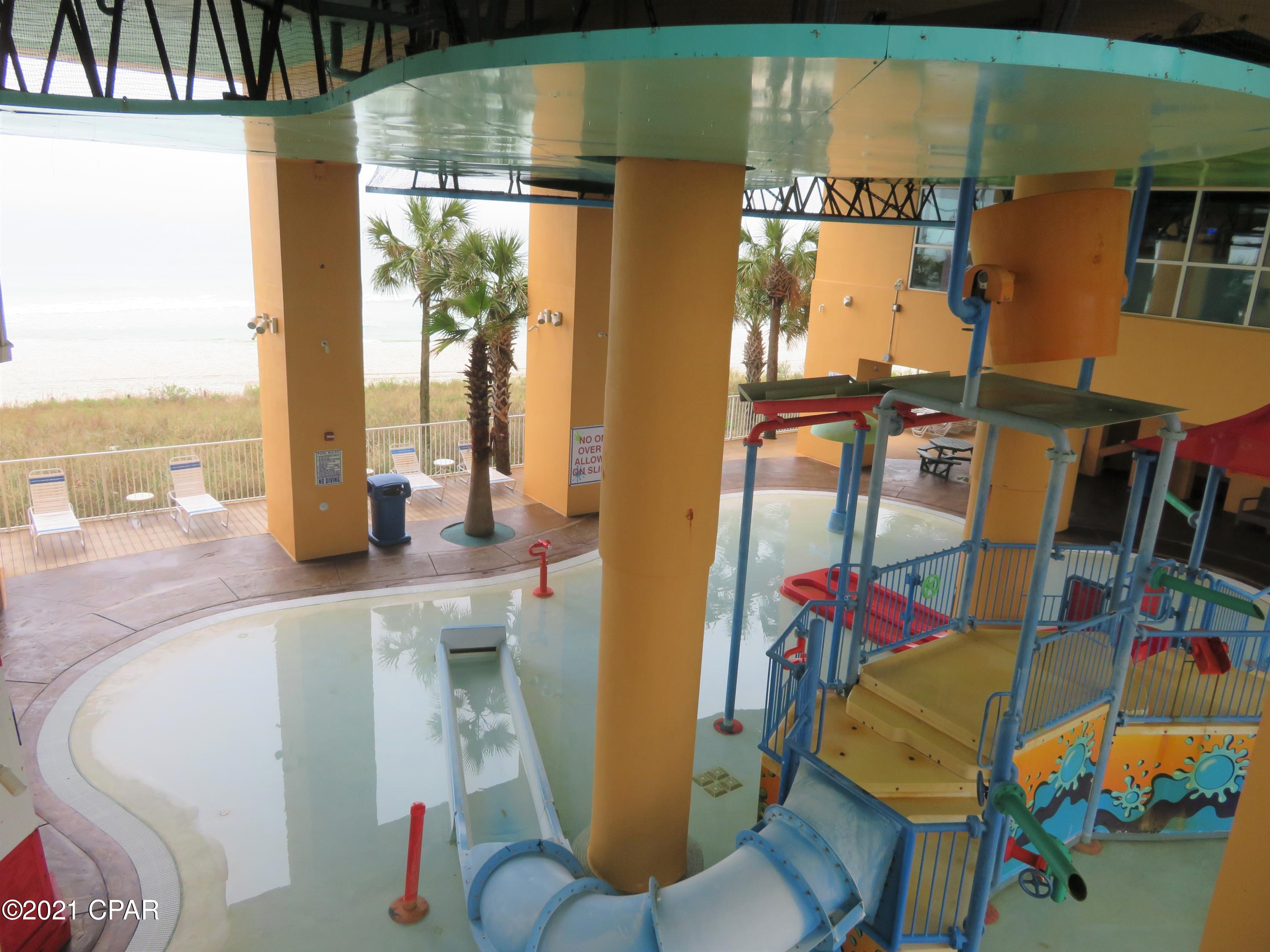 Splash Condo - Residential