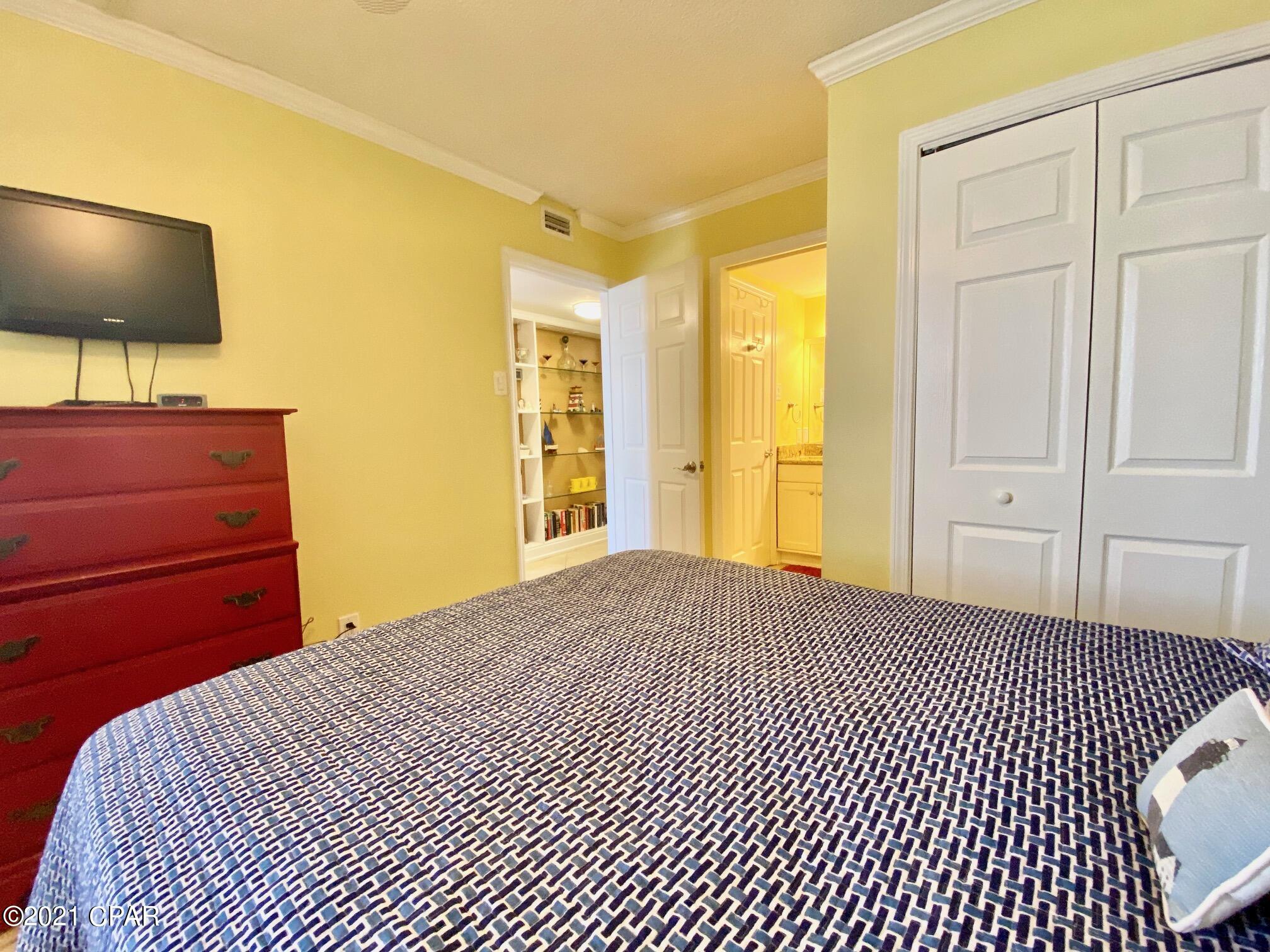 Pelican Walk - Residential