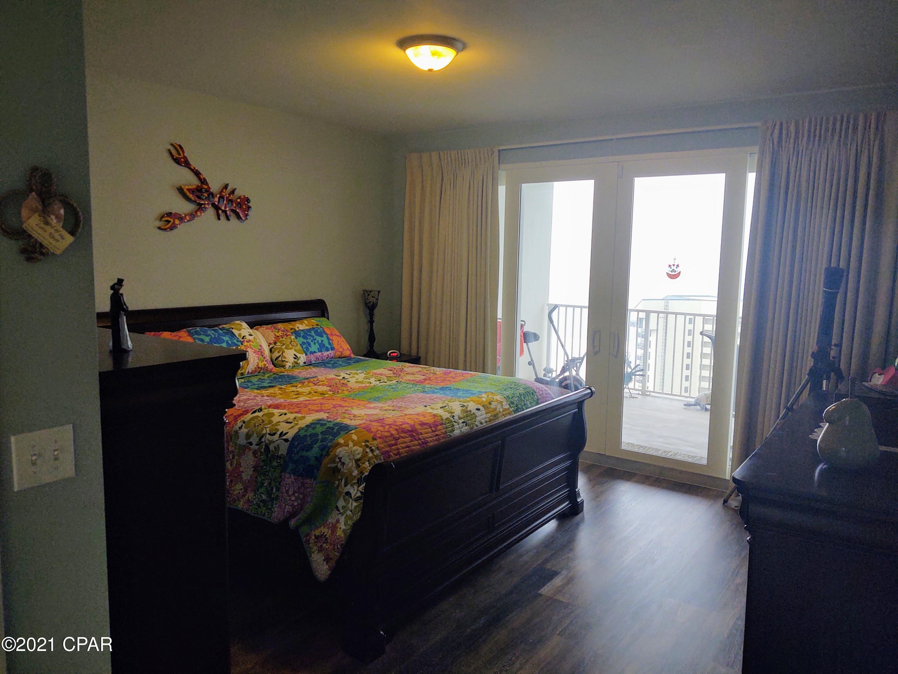 Laketown Wharf - Residential