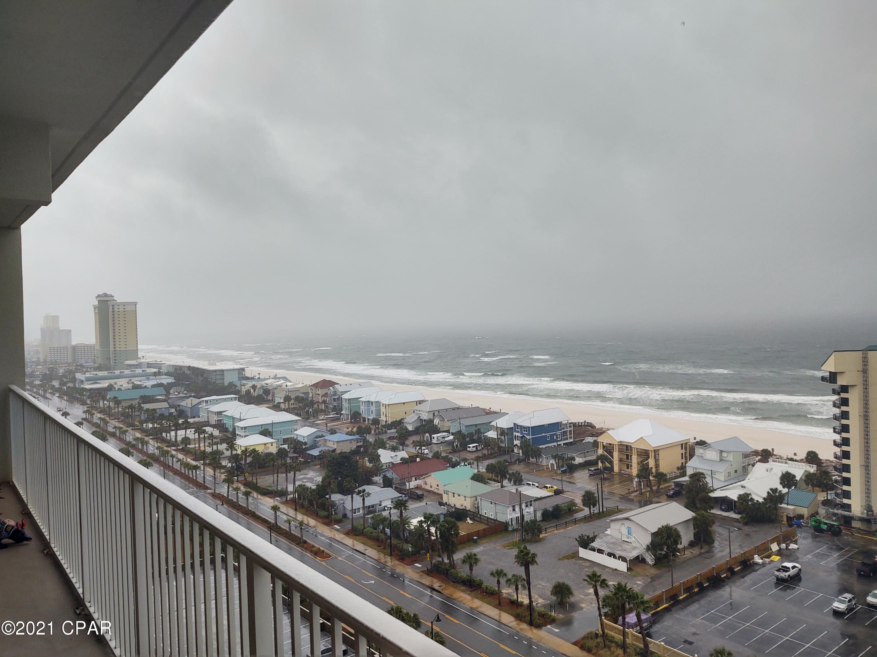 Laketown Wharf - Residential