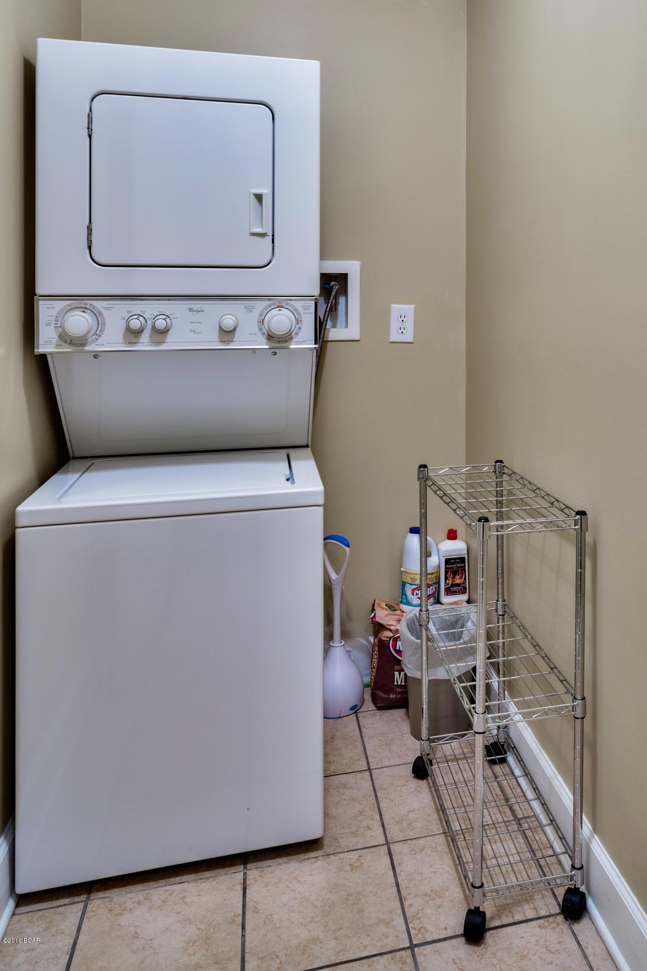 Tropic Winds - Residential