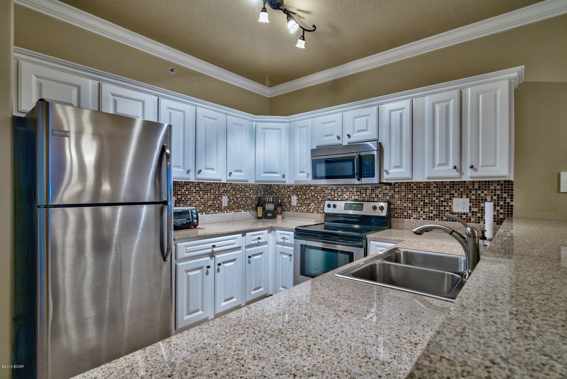 Tropic Winds - Residential