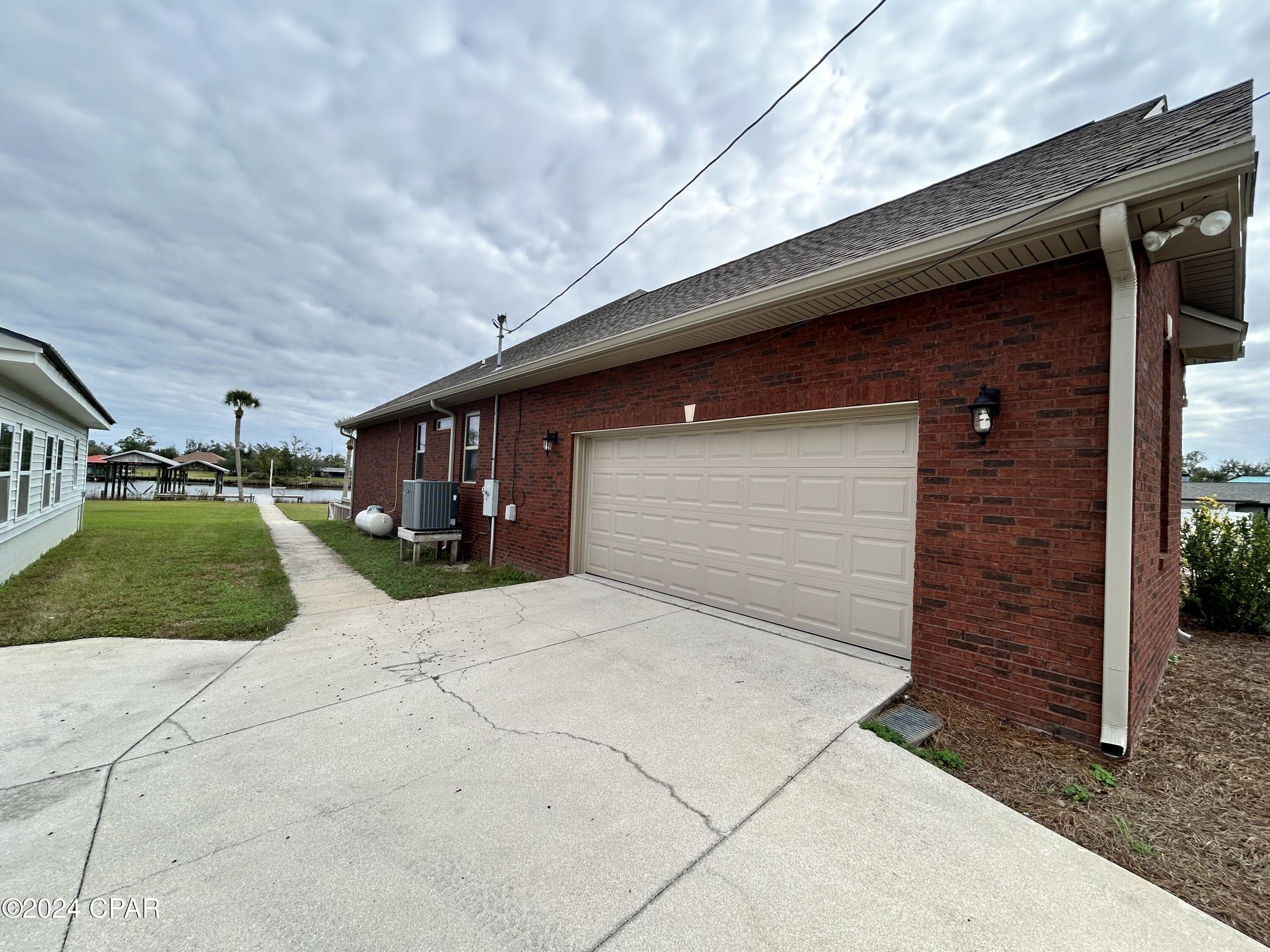 [No Recorded Subdiv] - Residential Lease