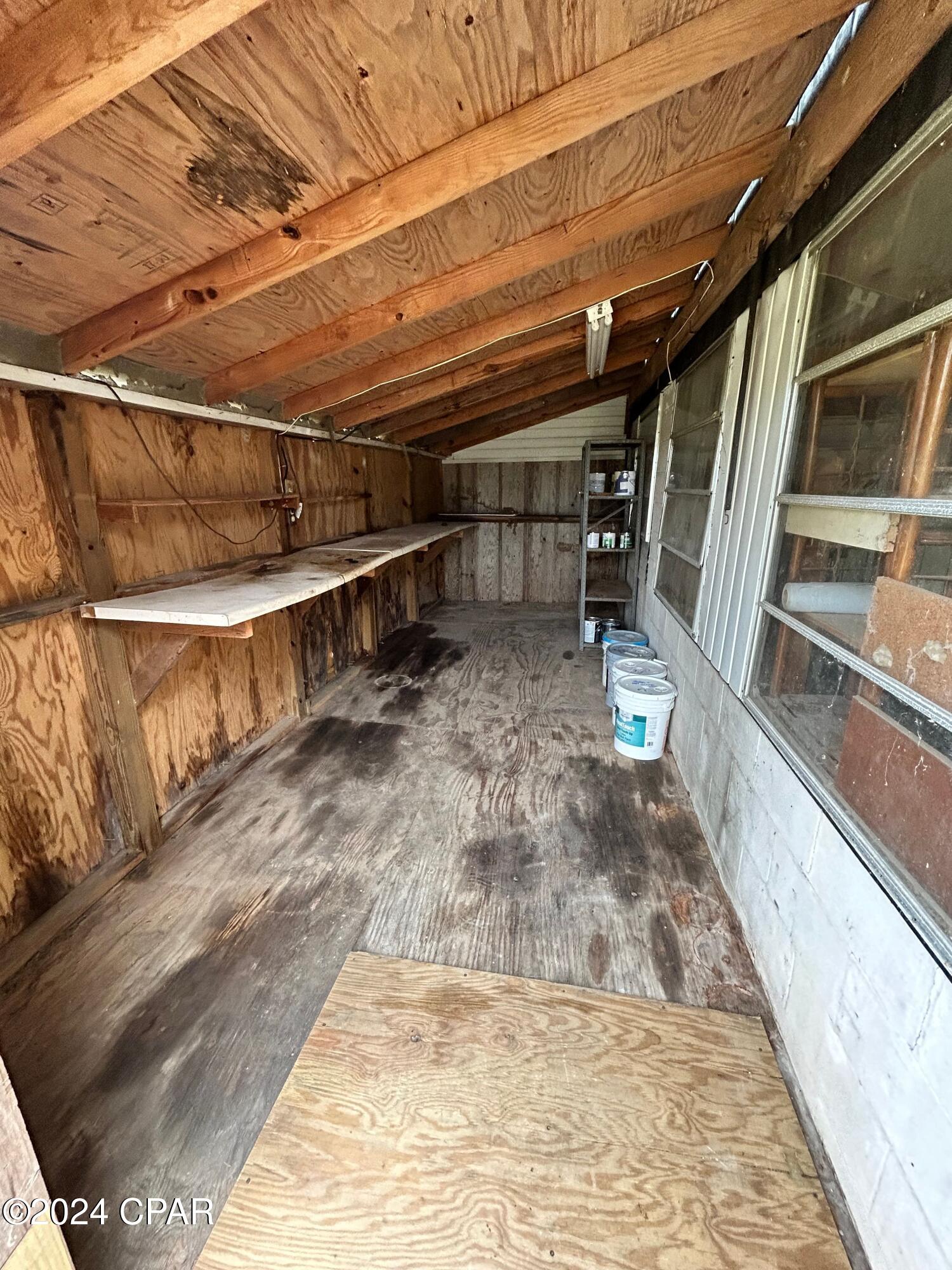 [No Recorded Subdiv] - Residential Lease