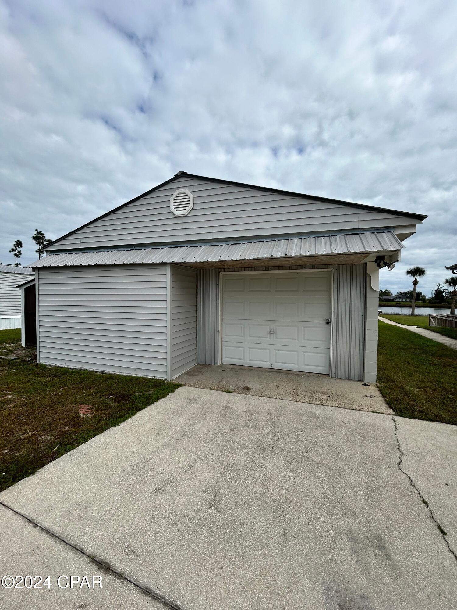 [No Recorded Subdiv] - Residential Lease