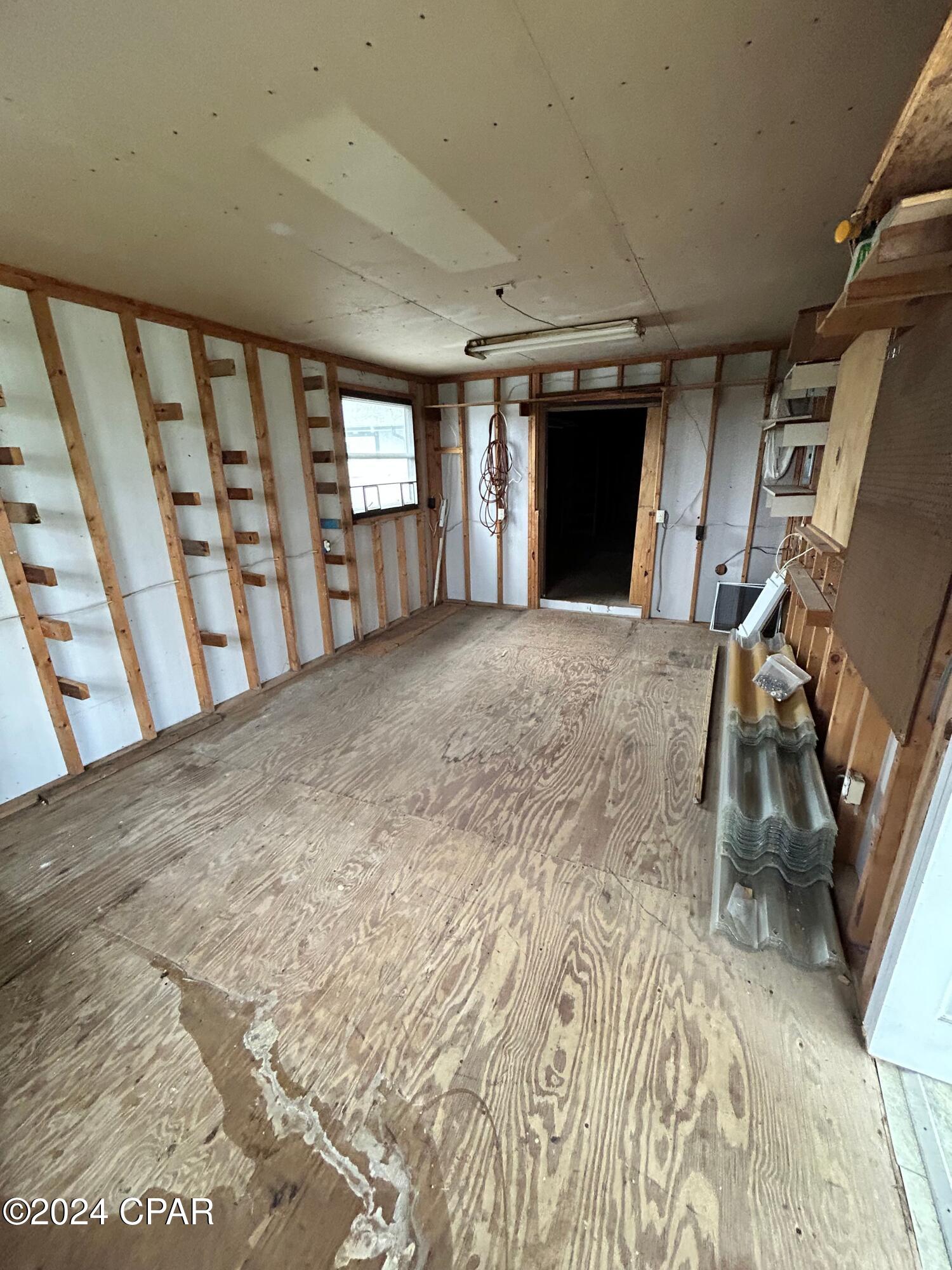 [No Recorded Subdiv] - Residential Lease