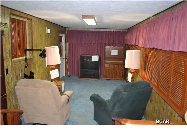 Hentz 1st Add Unit B - Residential