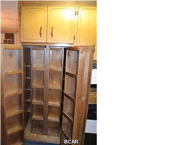 Hentz 1st Add Unit B - Residential