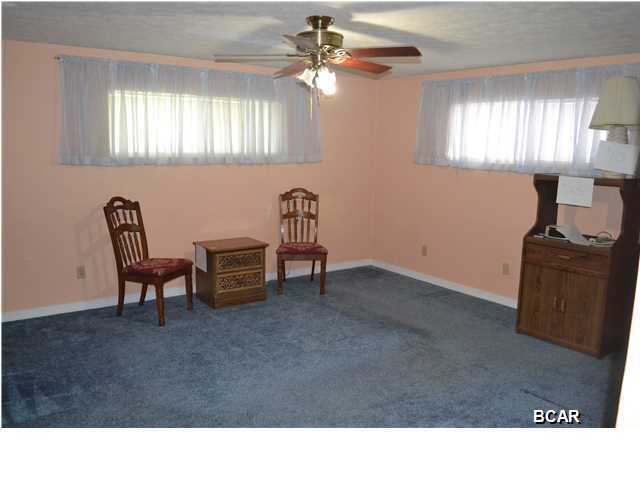 Hentz 1st Add Unit B - Residential