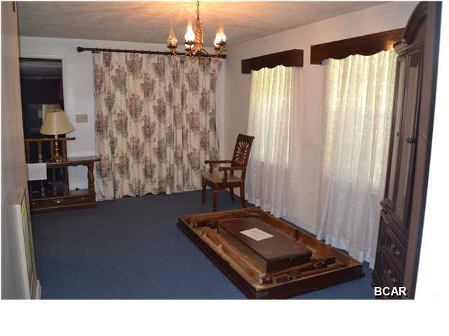 Hentz 1st Add Unit B - Residential