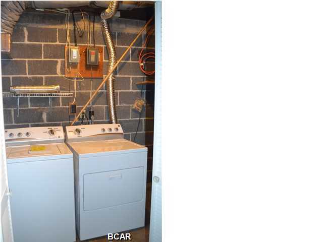 Hentz 1st Add Unit B - Residential