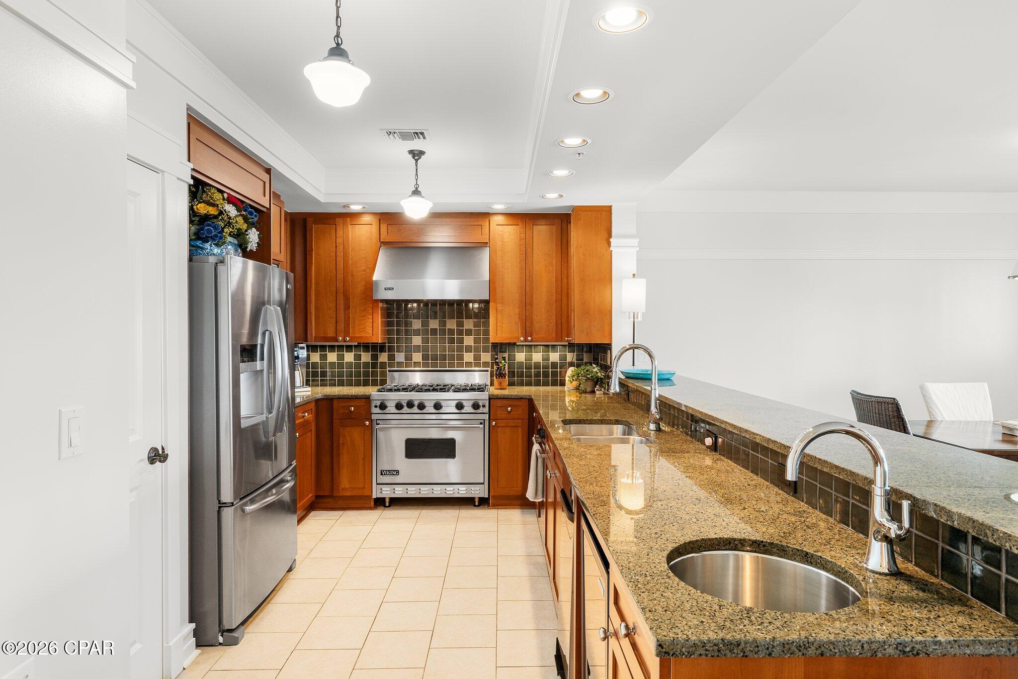 Lakeside Lodge At Prospect Pt - Residential