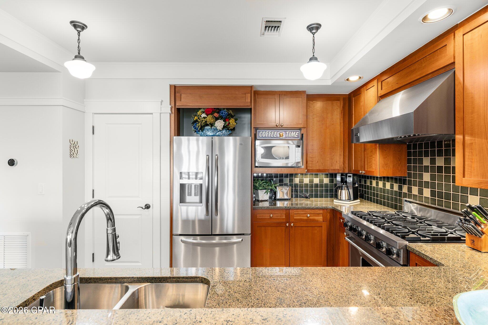 Lakeside Lodge At Prospect Pt - Residential