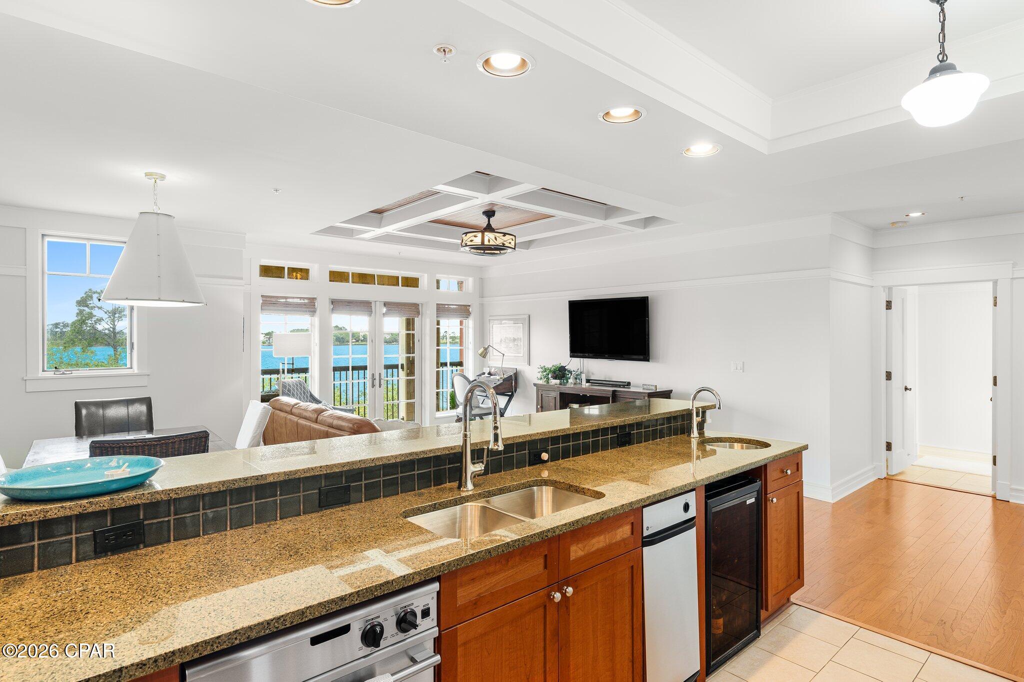 Lakeside Lodge At Prospect Pt - Residential