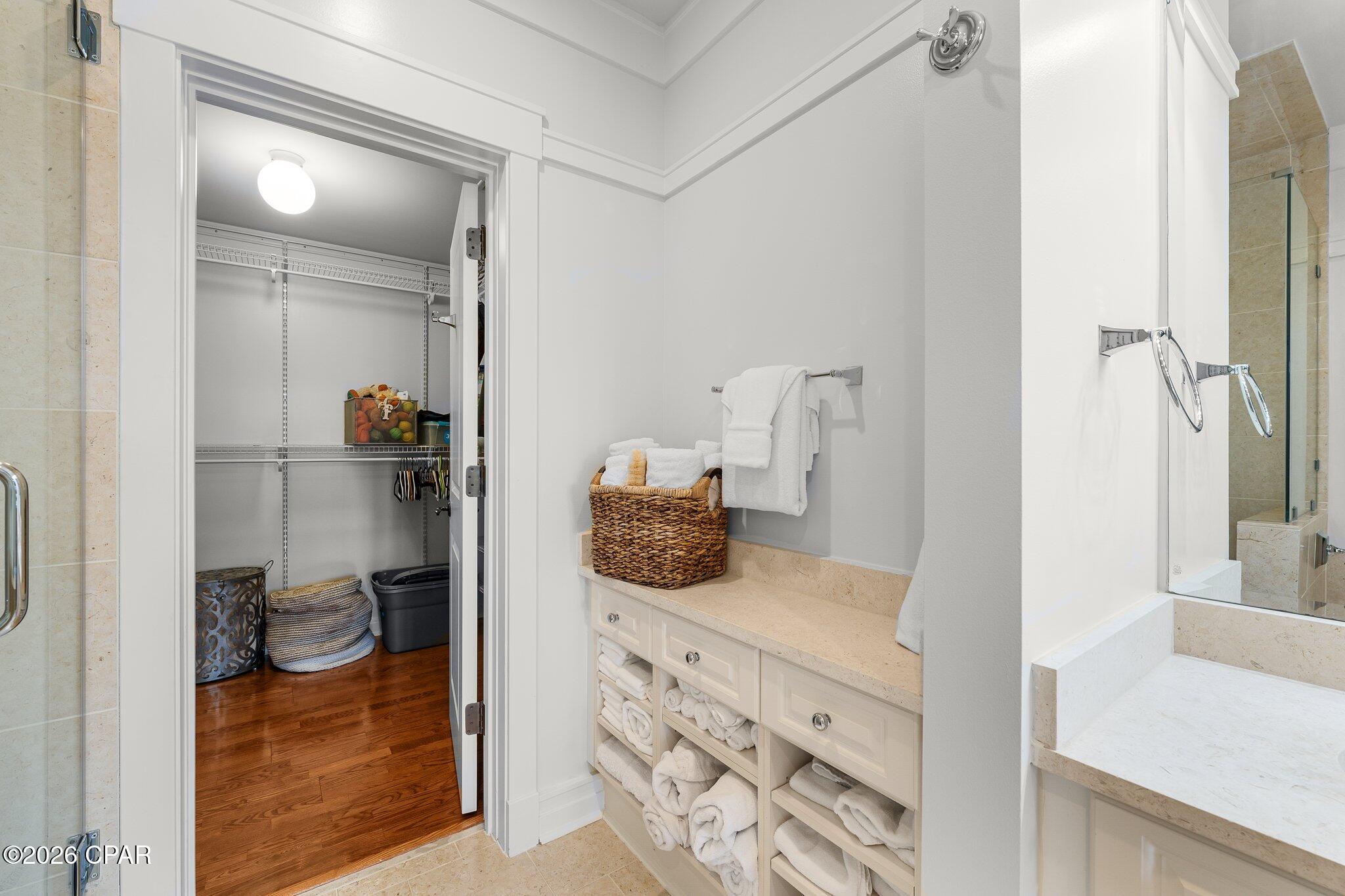 Lakeside Lodge At Prospect Pt - Residential