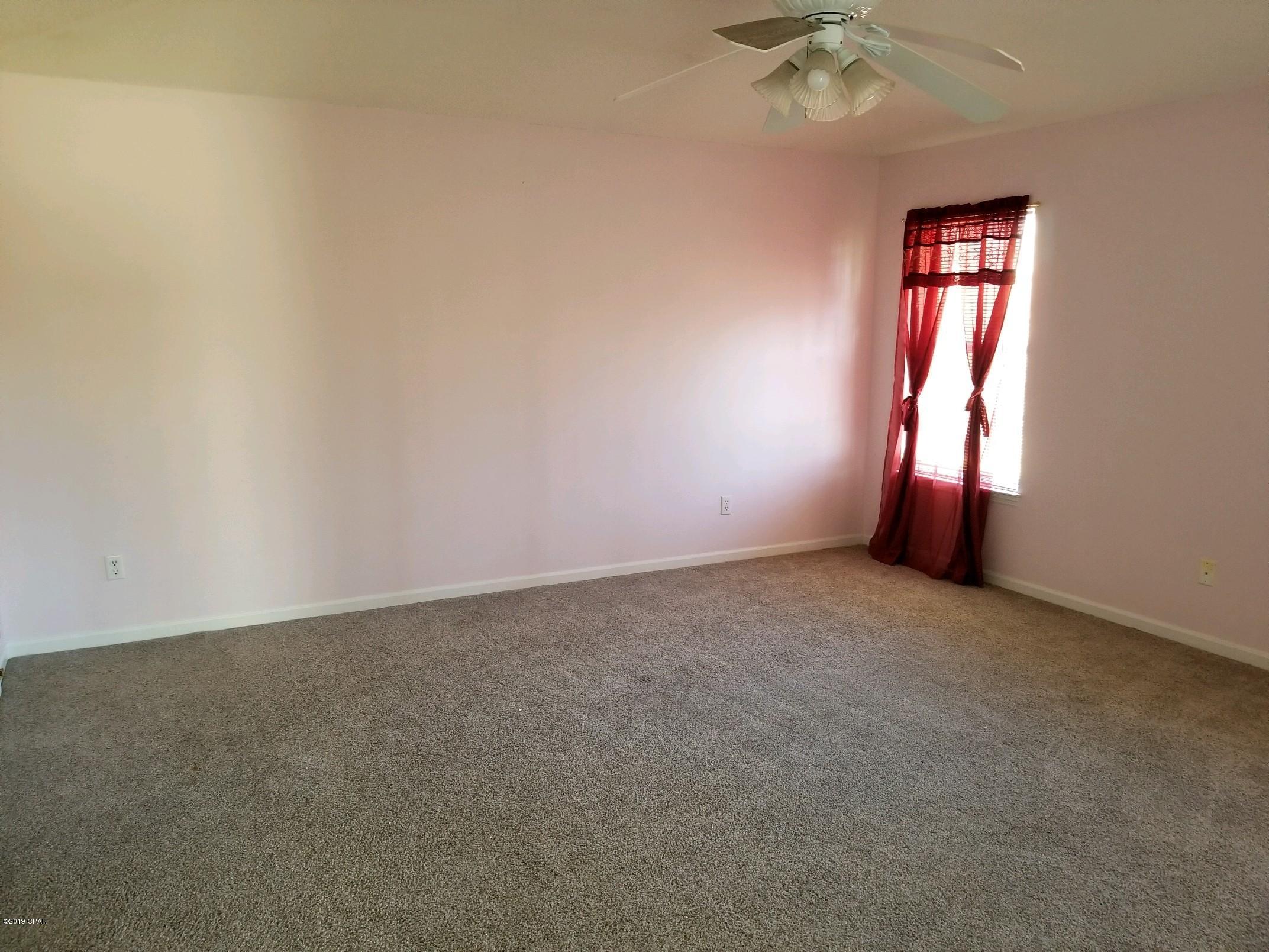 Colonial Est. - Residential