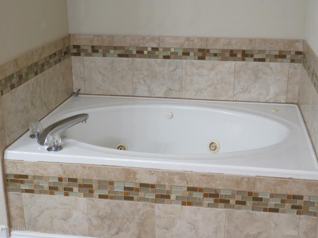 Colonial Est. - Residential