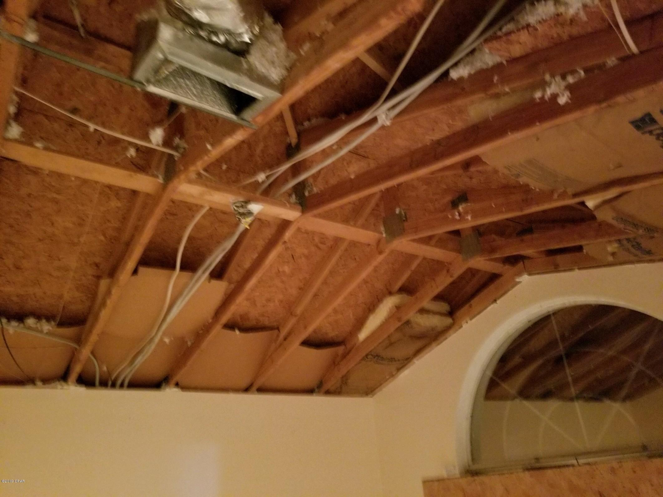 Colonial Est. - Residential