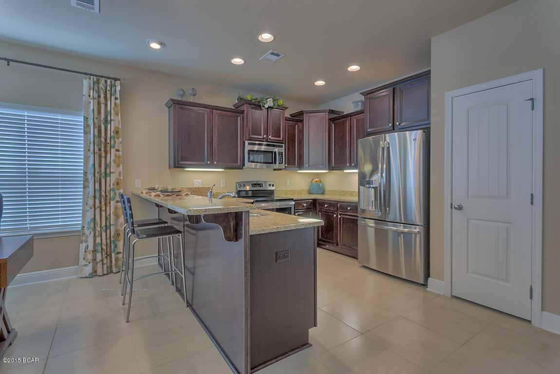 Magnolia Bay Club - Residential