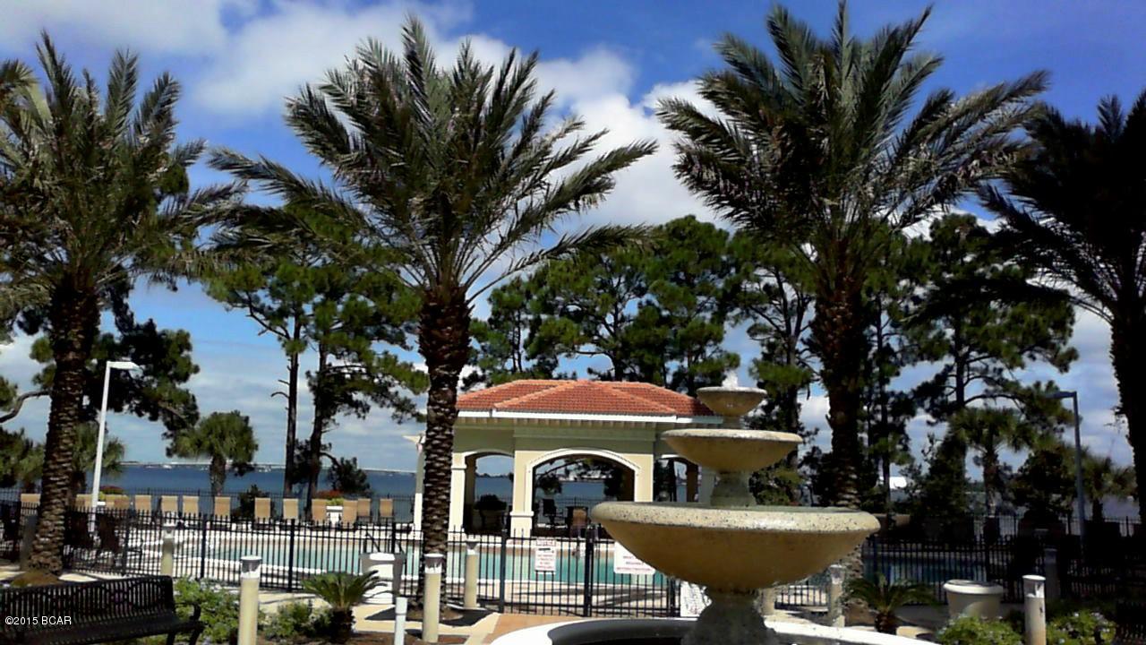 Magnolia Bay Club - Residential