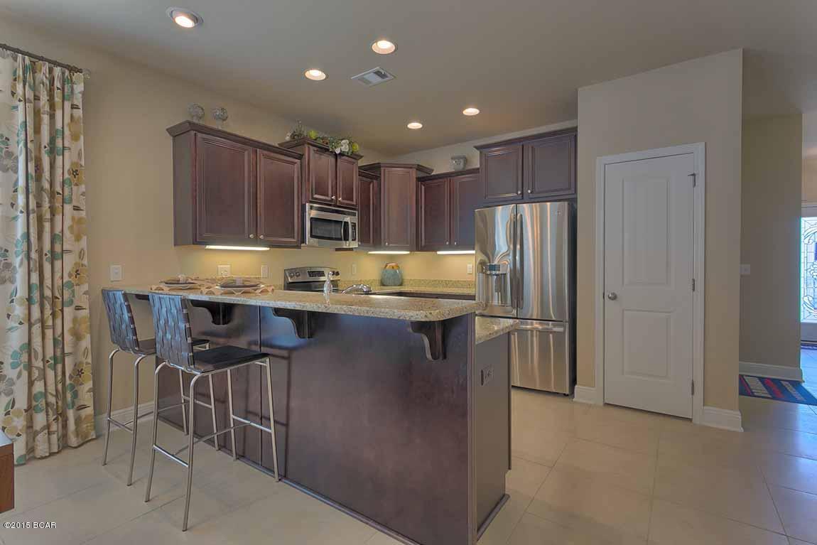 Magnolia Bay Club - Residential