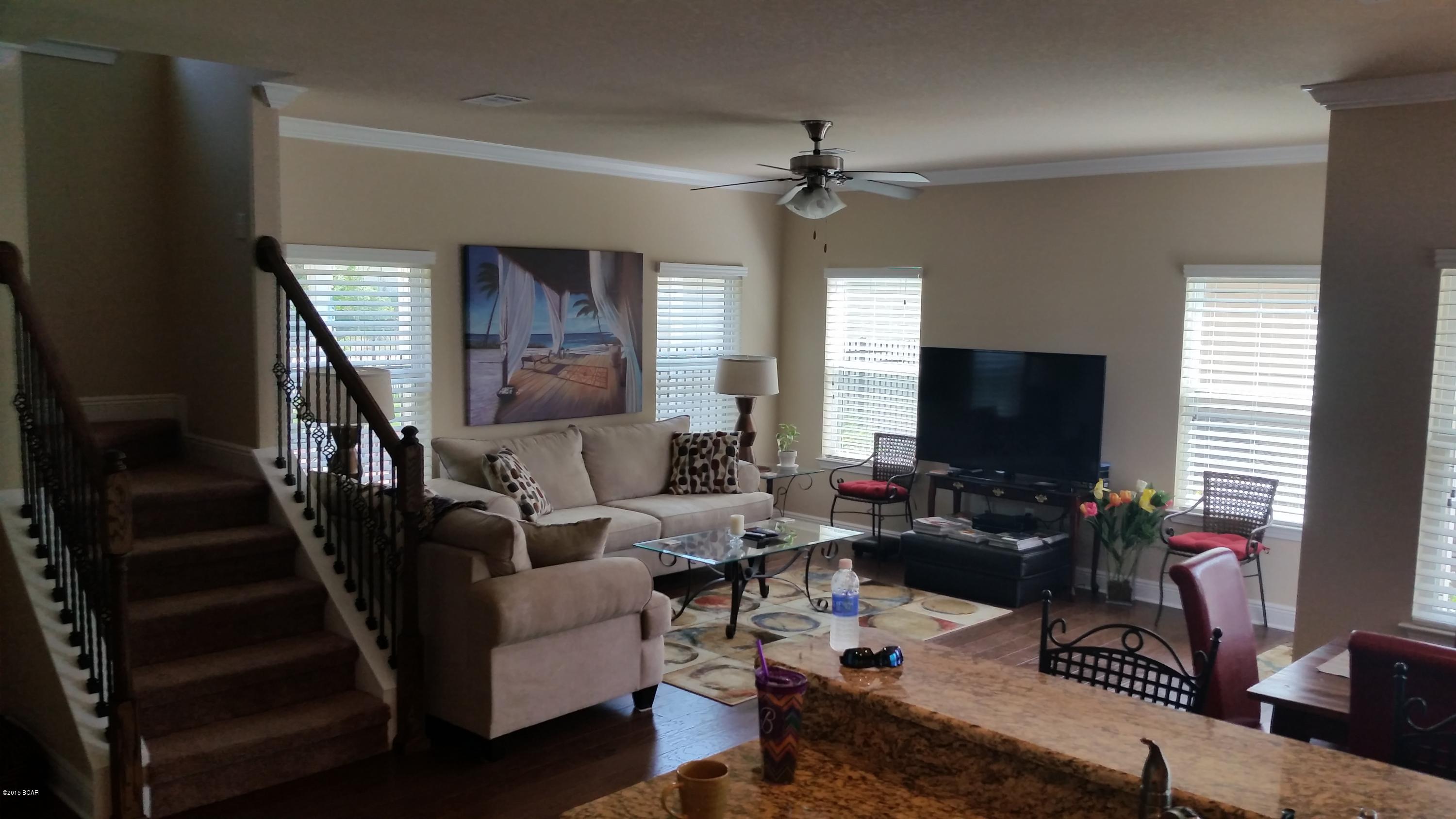 Magnolia Bay Club - Residential