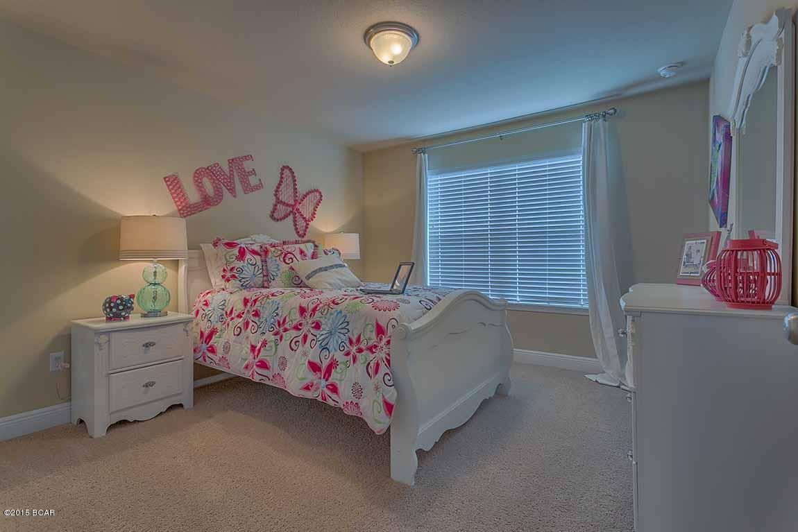 Magnolia Bay Club - Residential