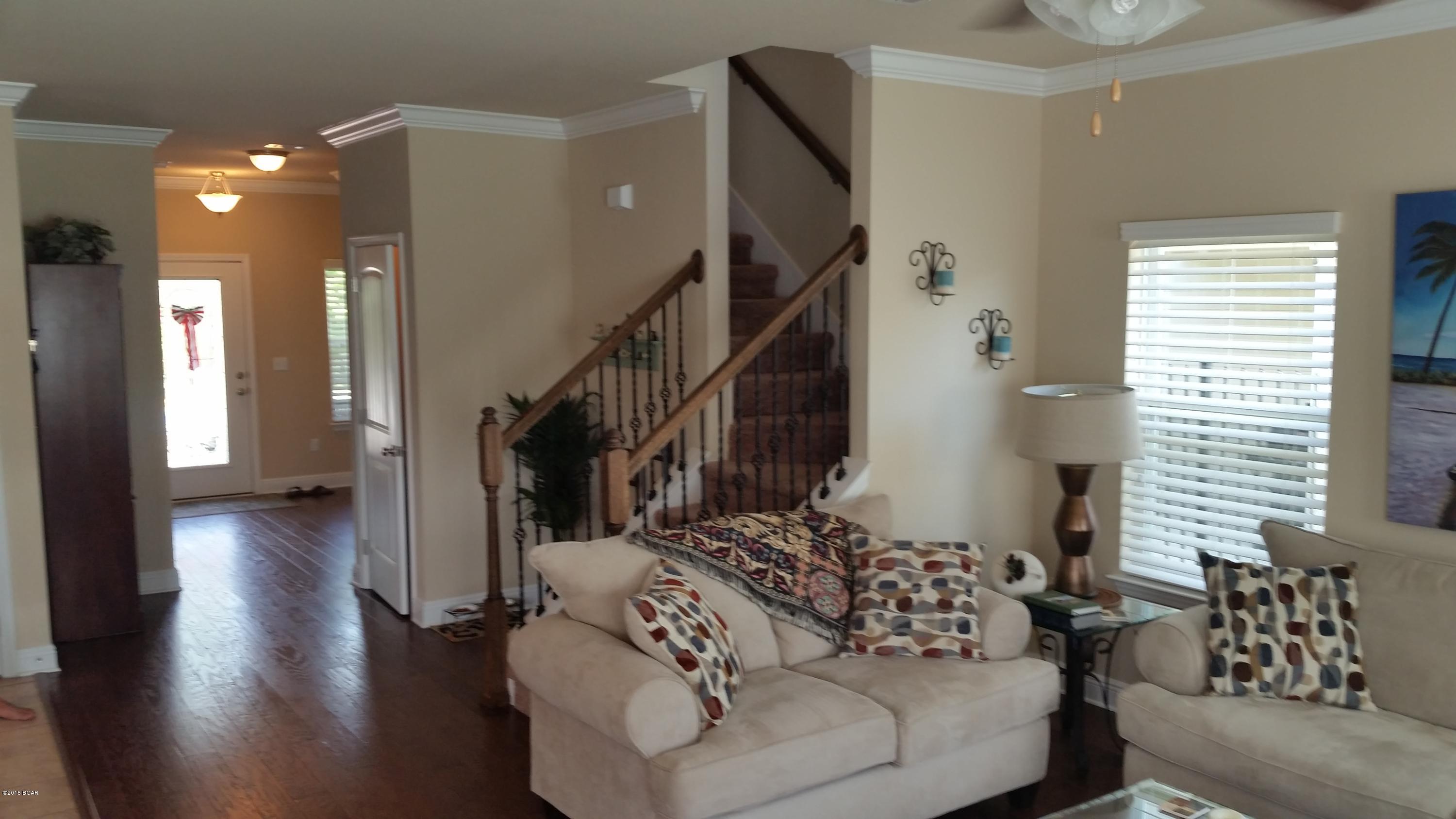 Magnolia Bay Club - Residential