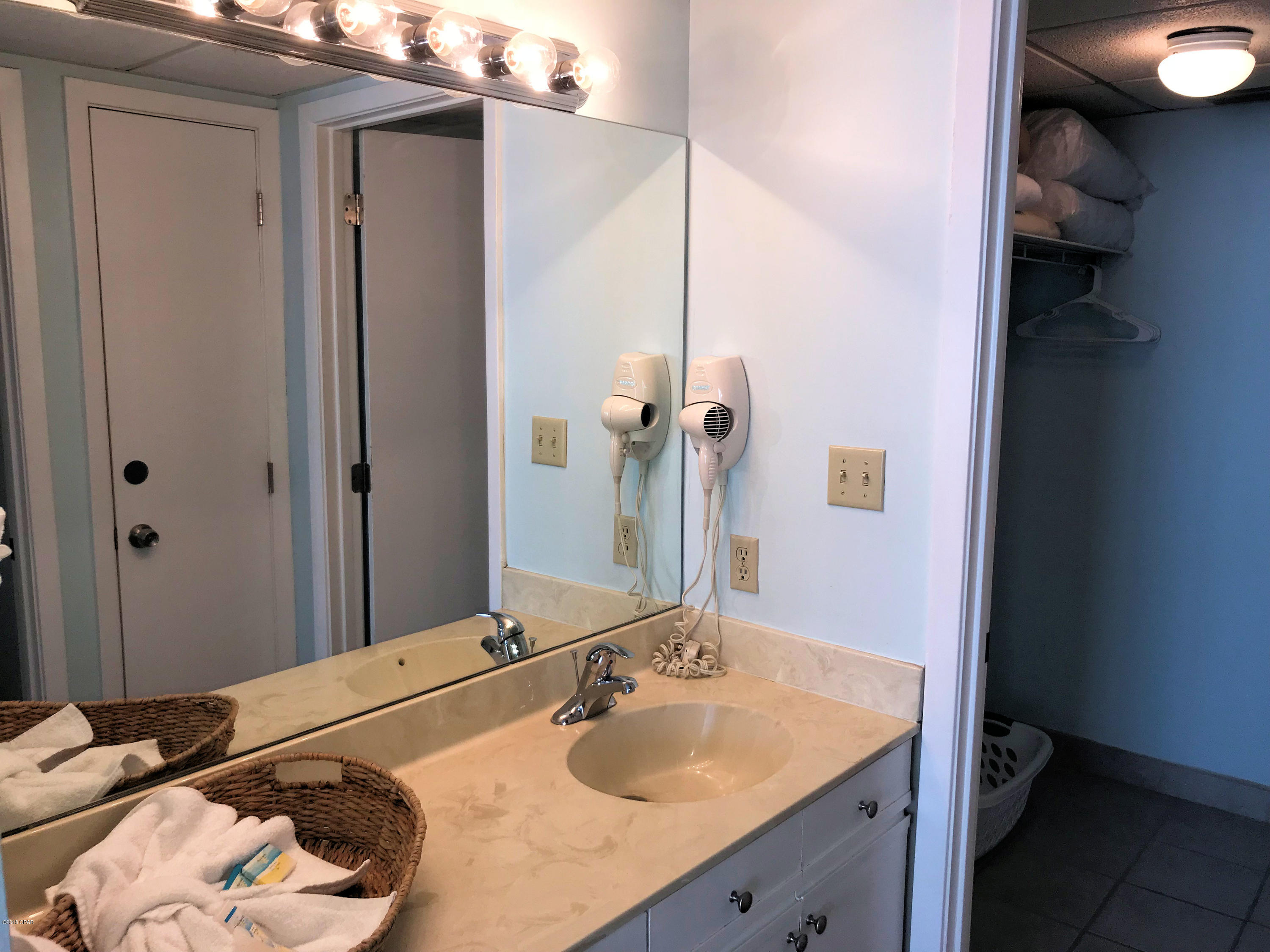 Edgewater Tower I - Residential