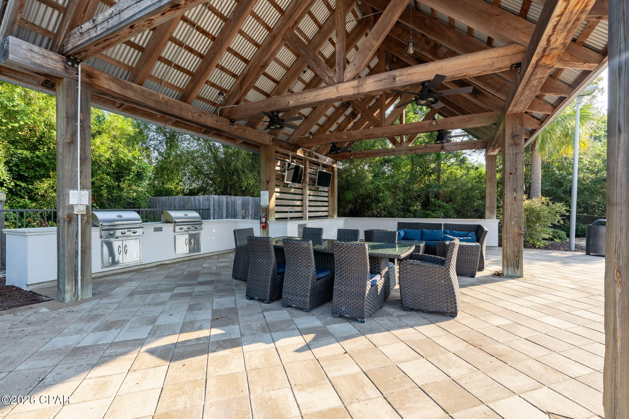 Fanning Bayou - Residential