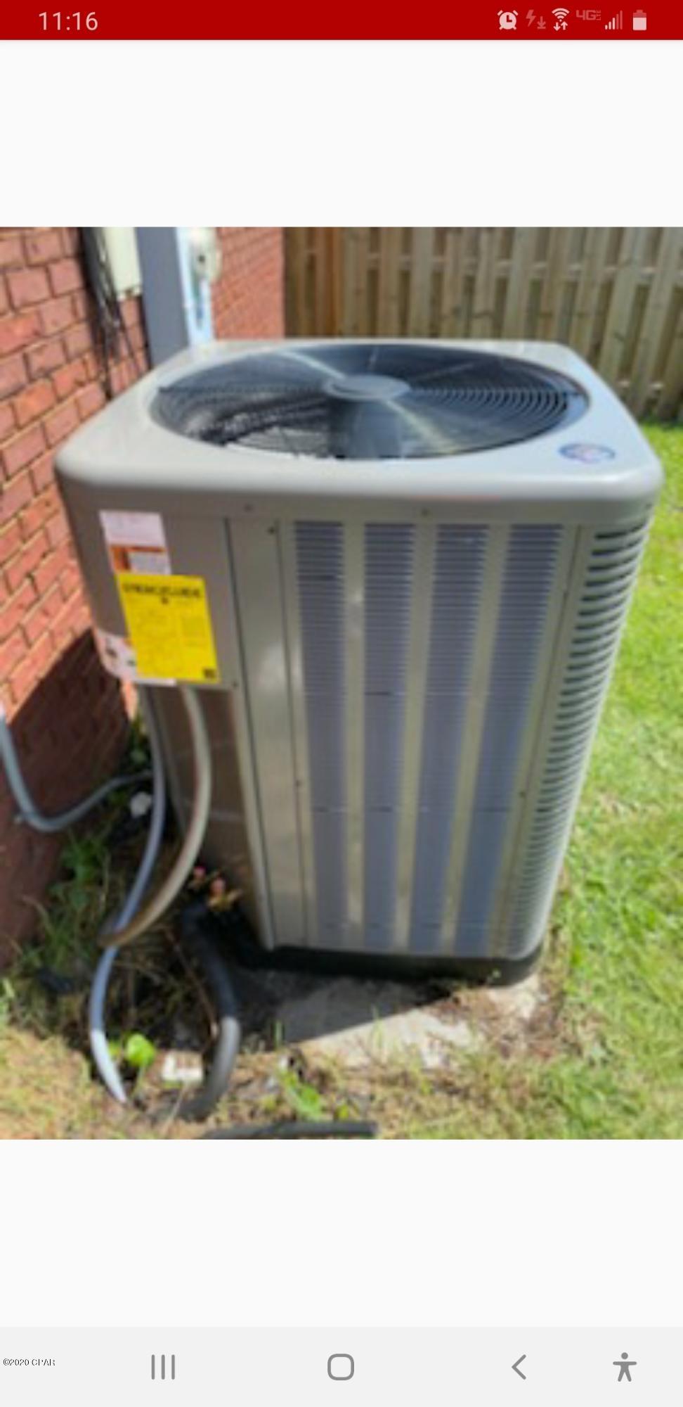 Kirkland Manor - Residential