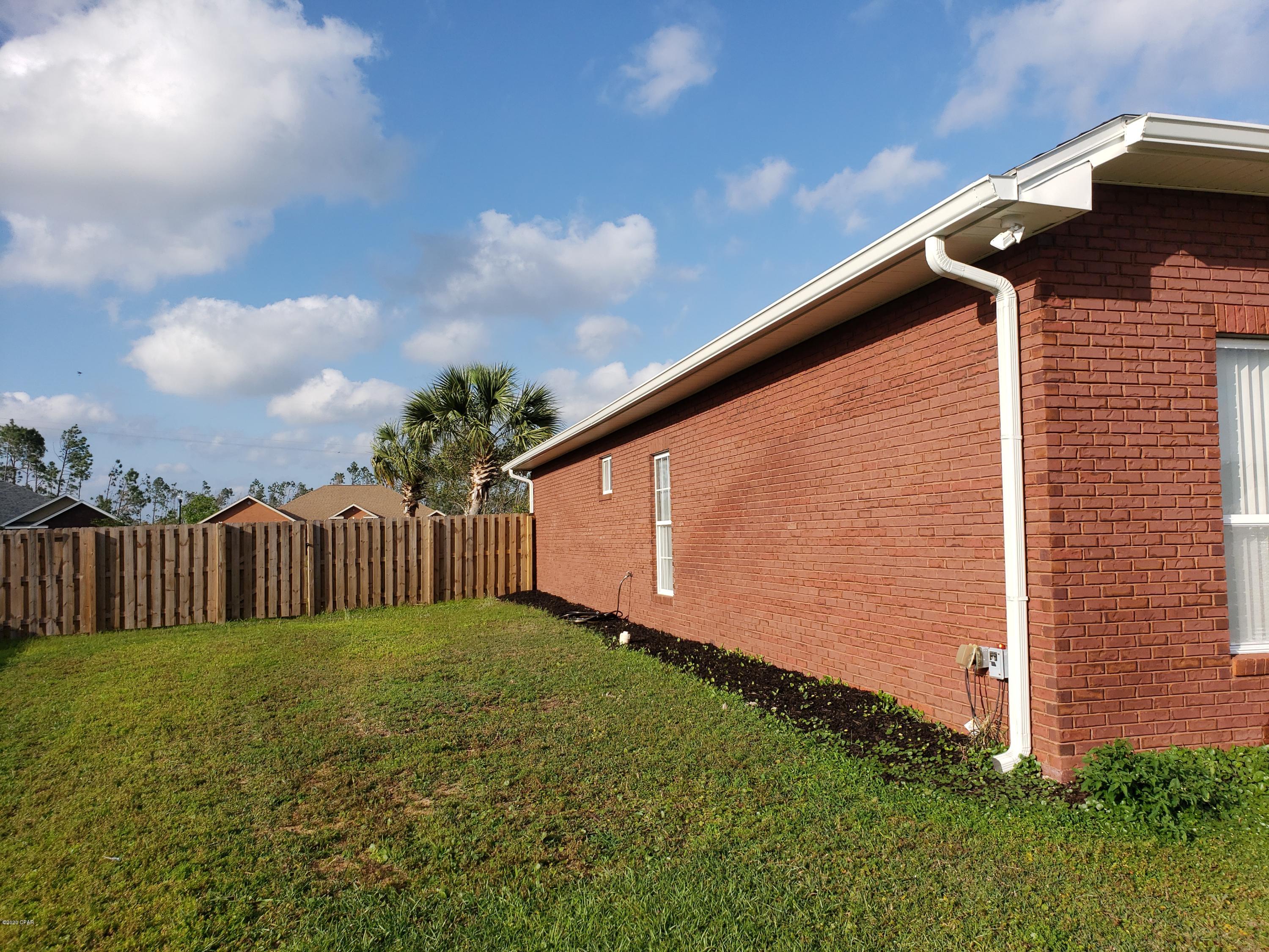 Kirkland Manor - Residential