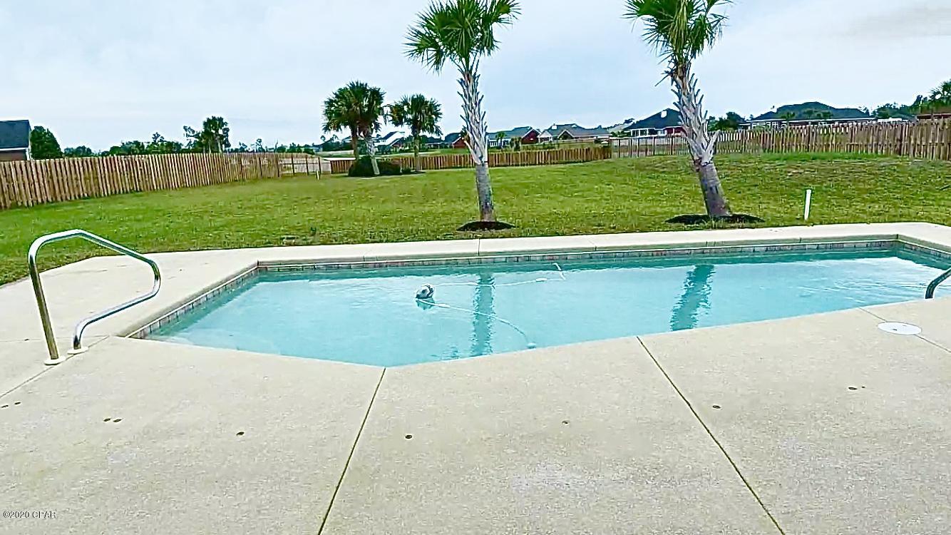 Kirkland Manor - Residential