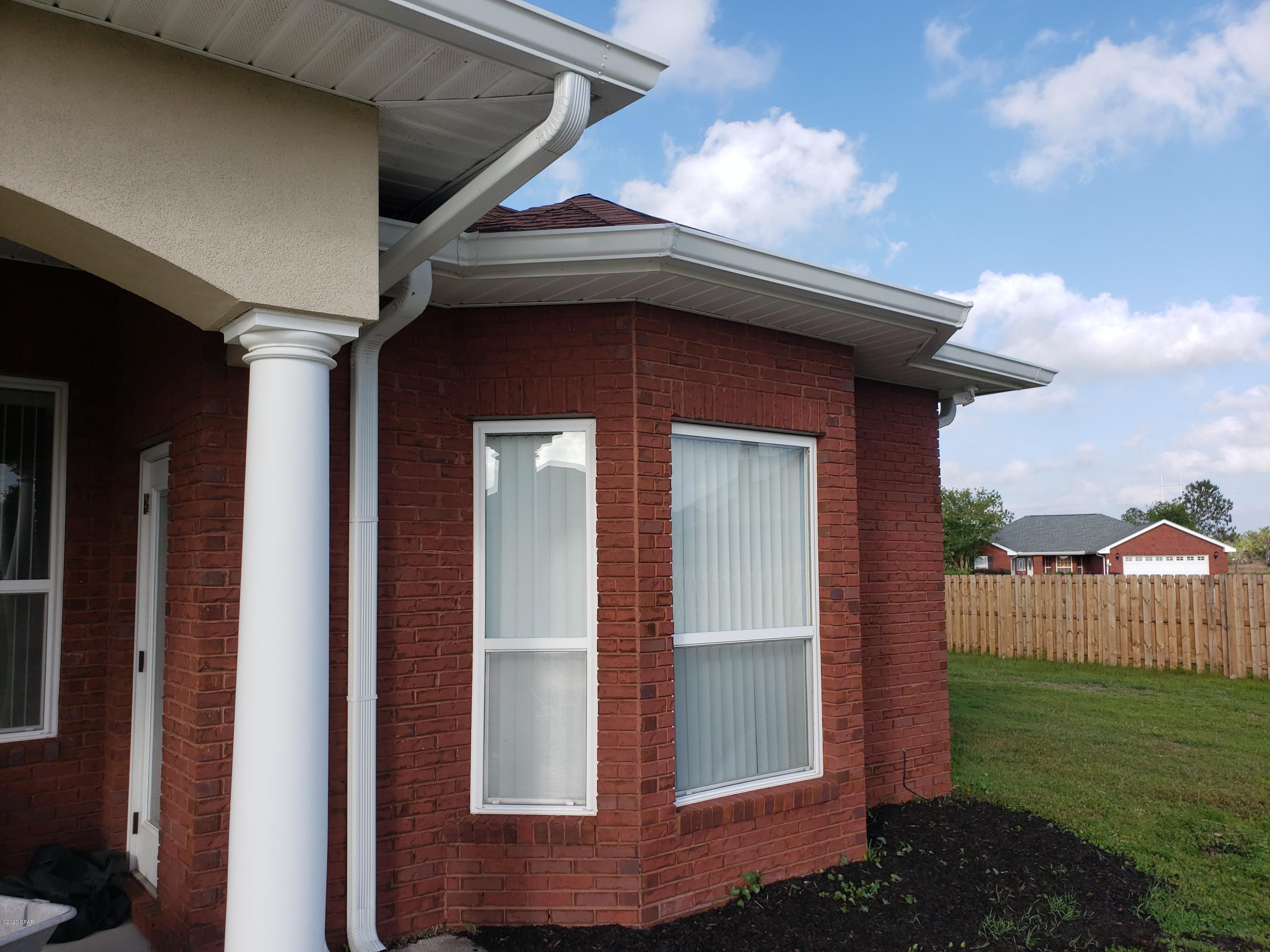 Kirkland Manor - Residential