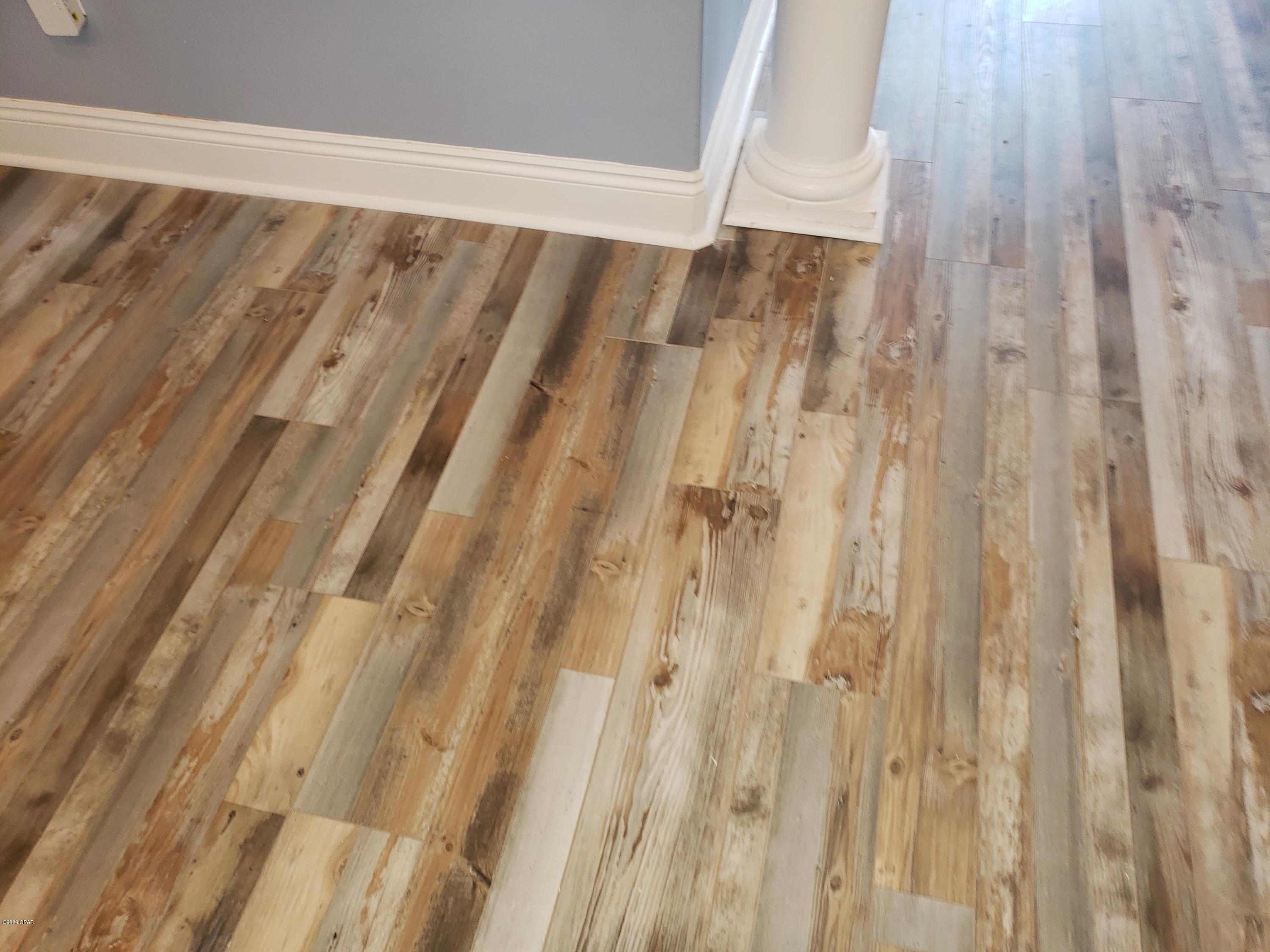 Kirkland Manor - Residential