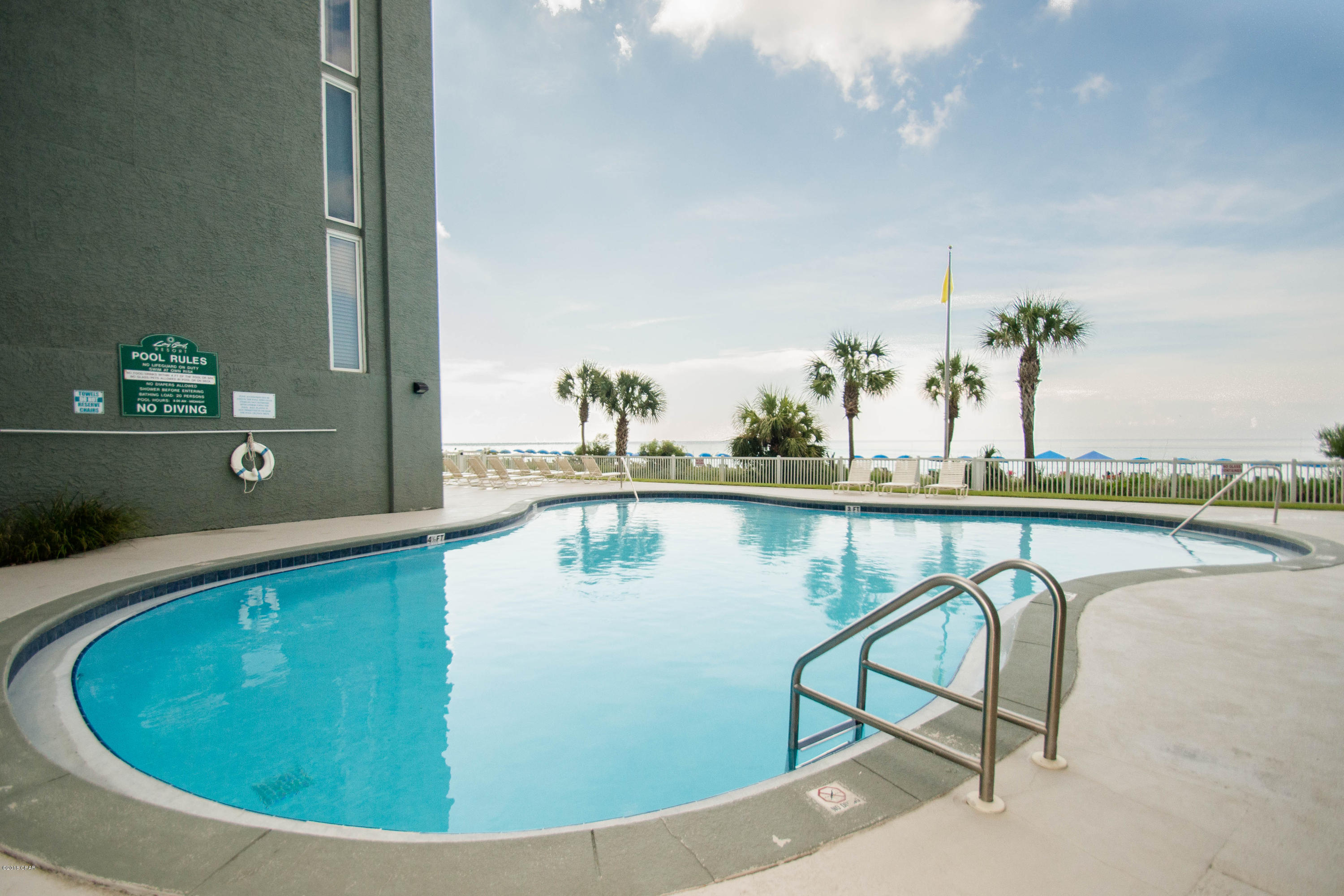 Long Beach Towers III - Residential