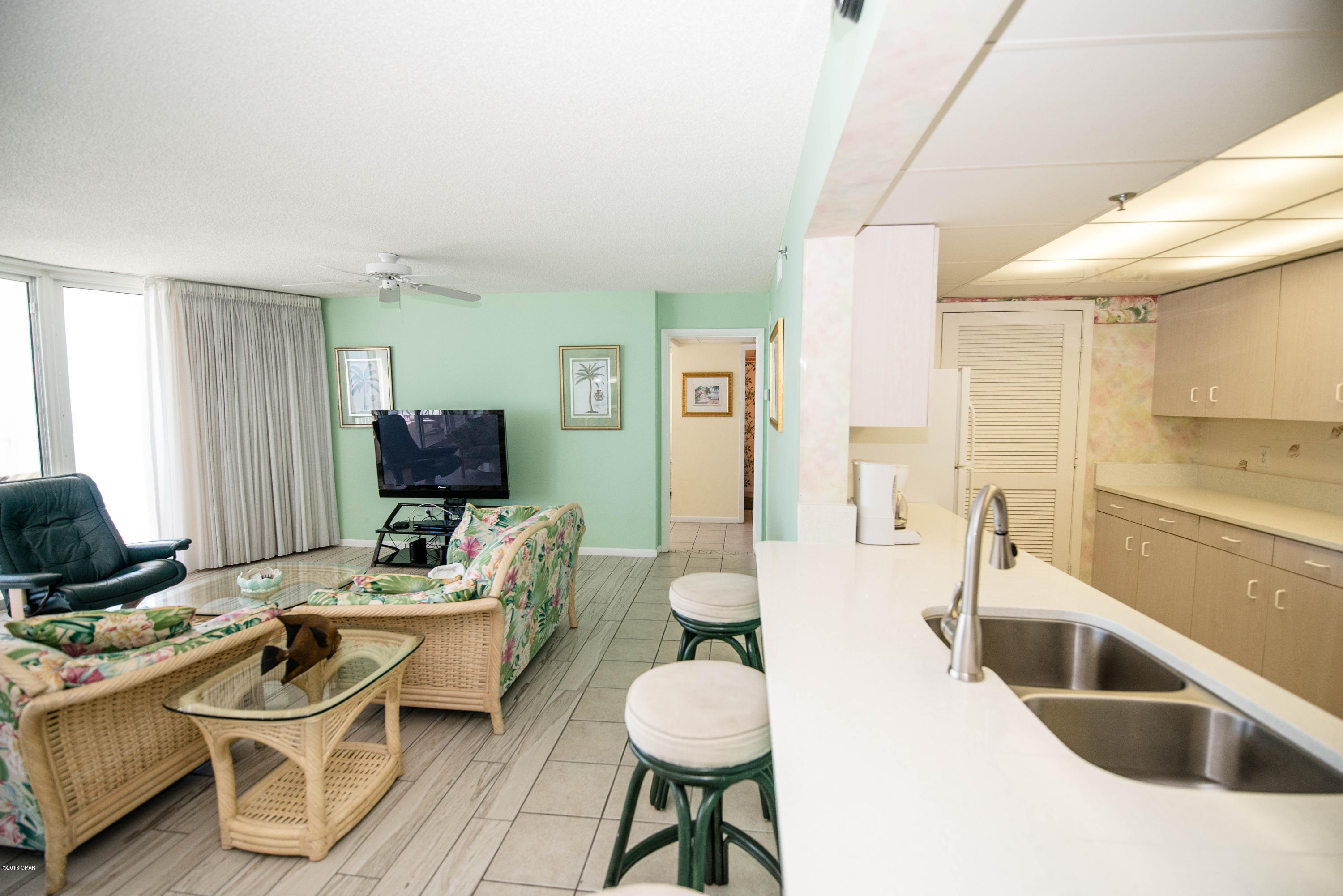 Long Beach Towers III - Residential