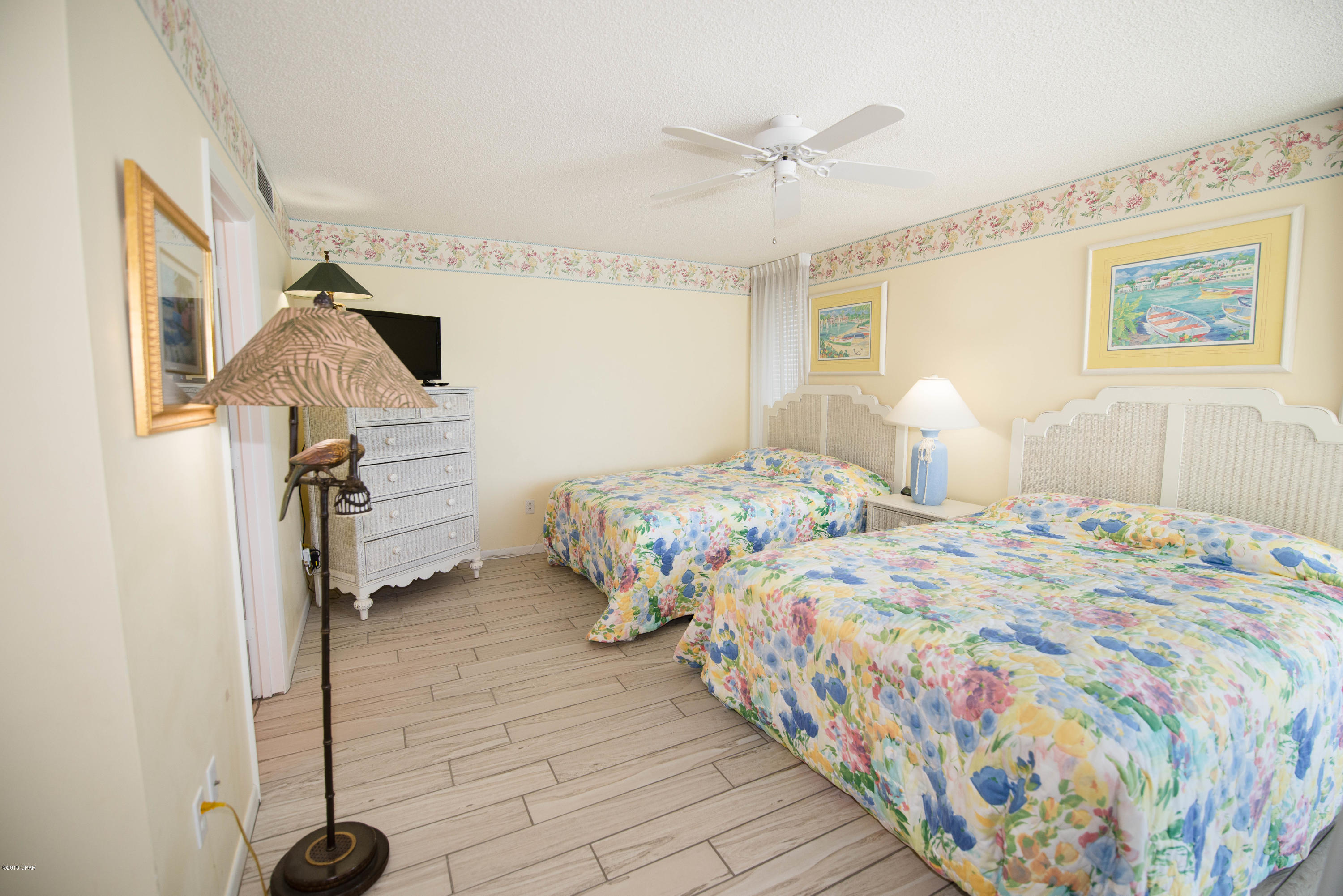 Long Beach Towers III - Residential