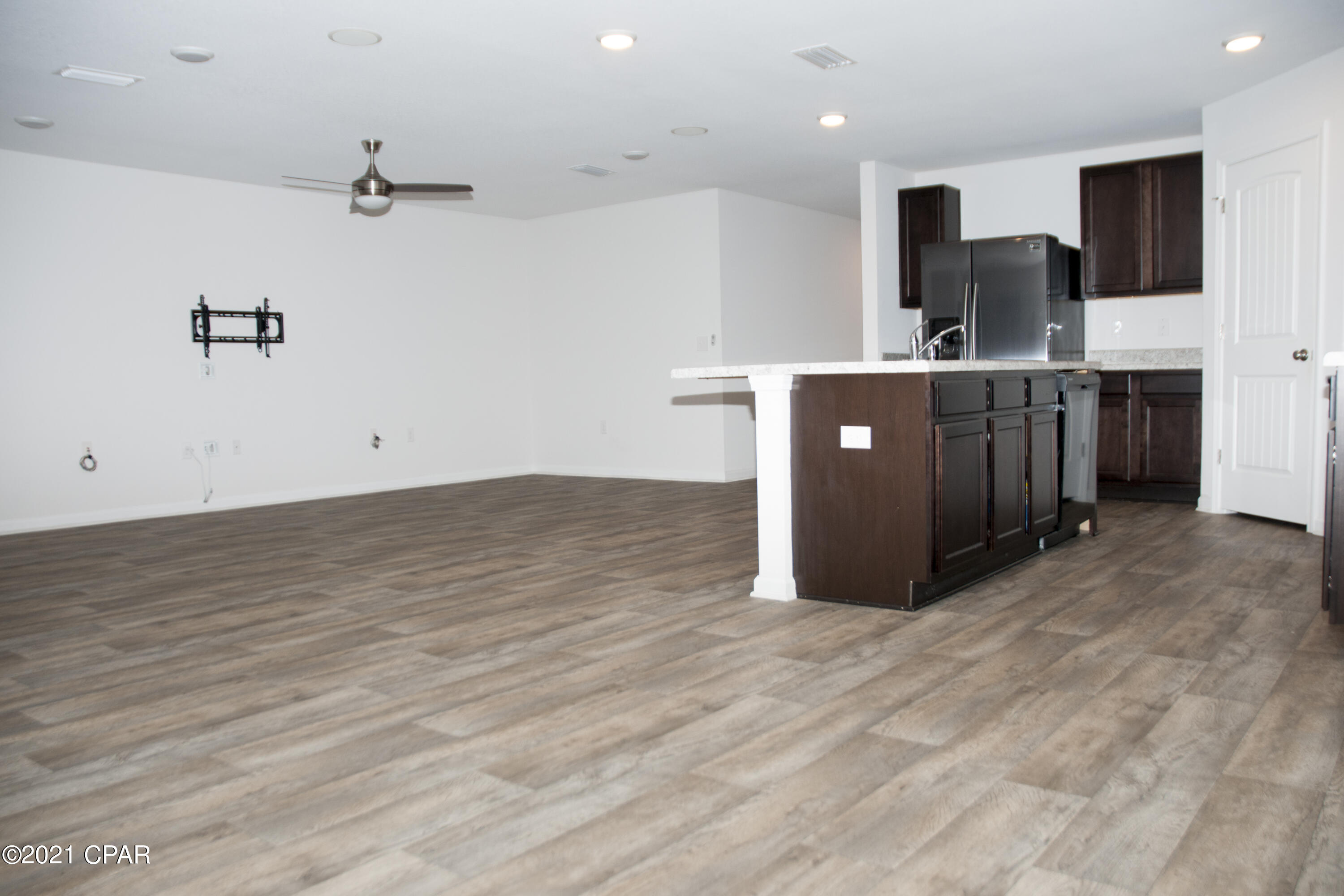 Bridge Harbor - Residential