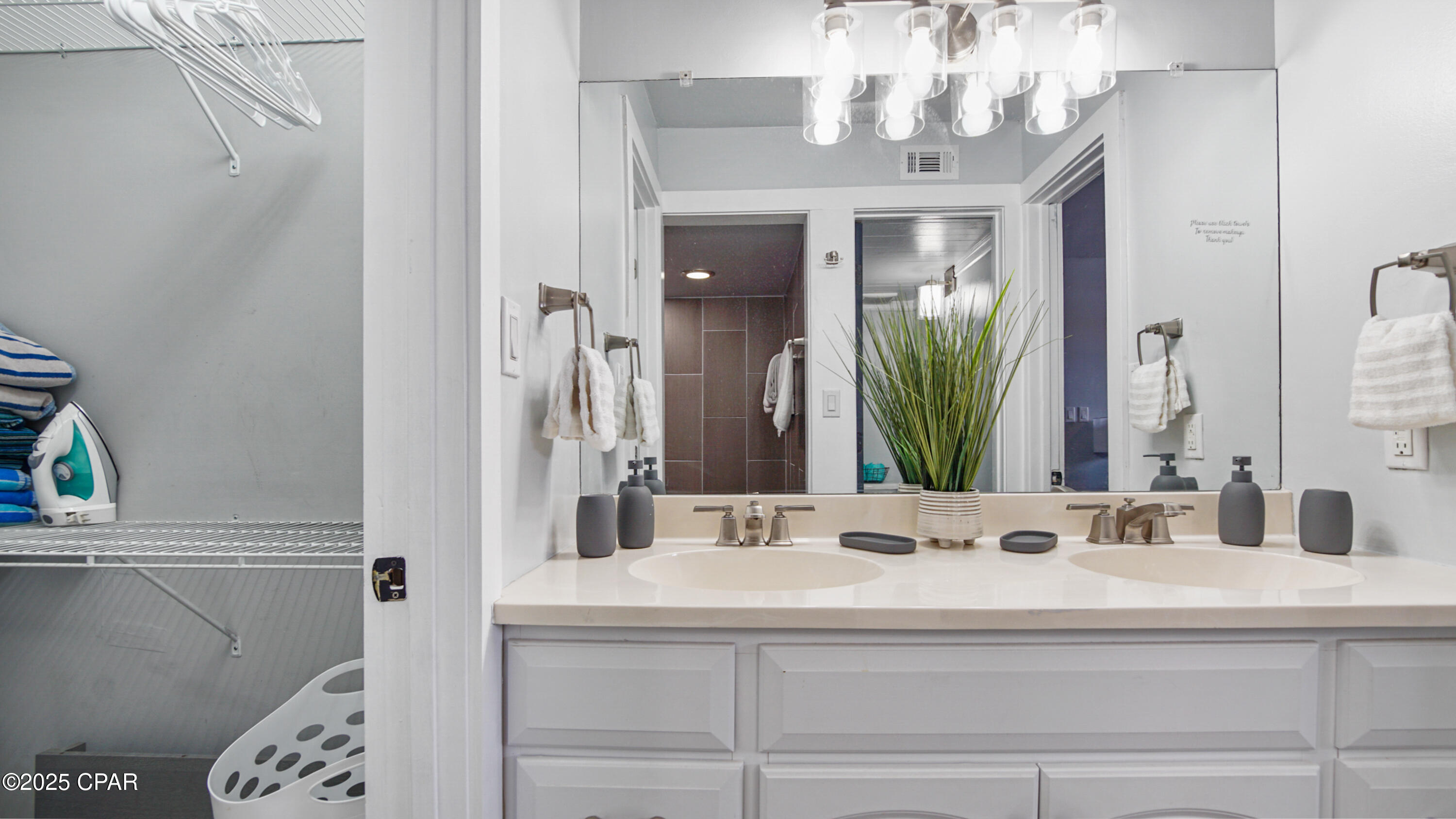 Aquavista Condo - Residential