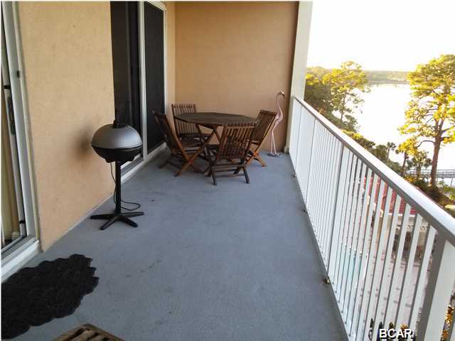 Magnolia Bay Club - Residential