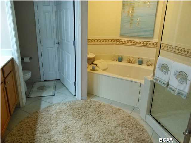 Magnolia Bay Club - Residential